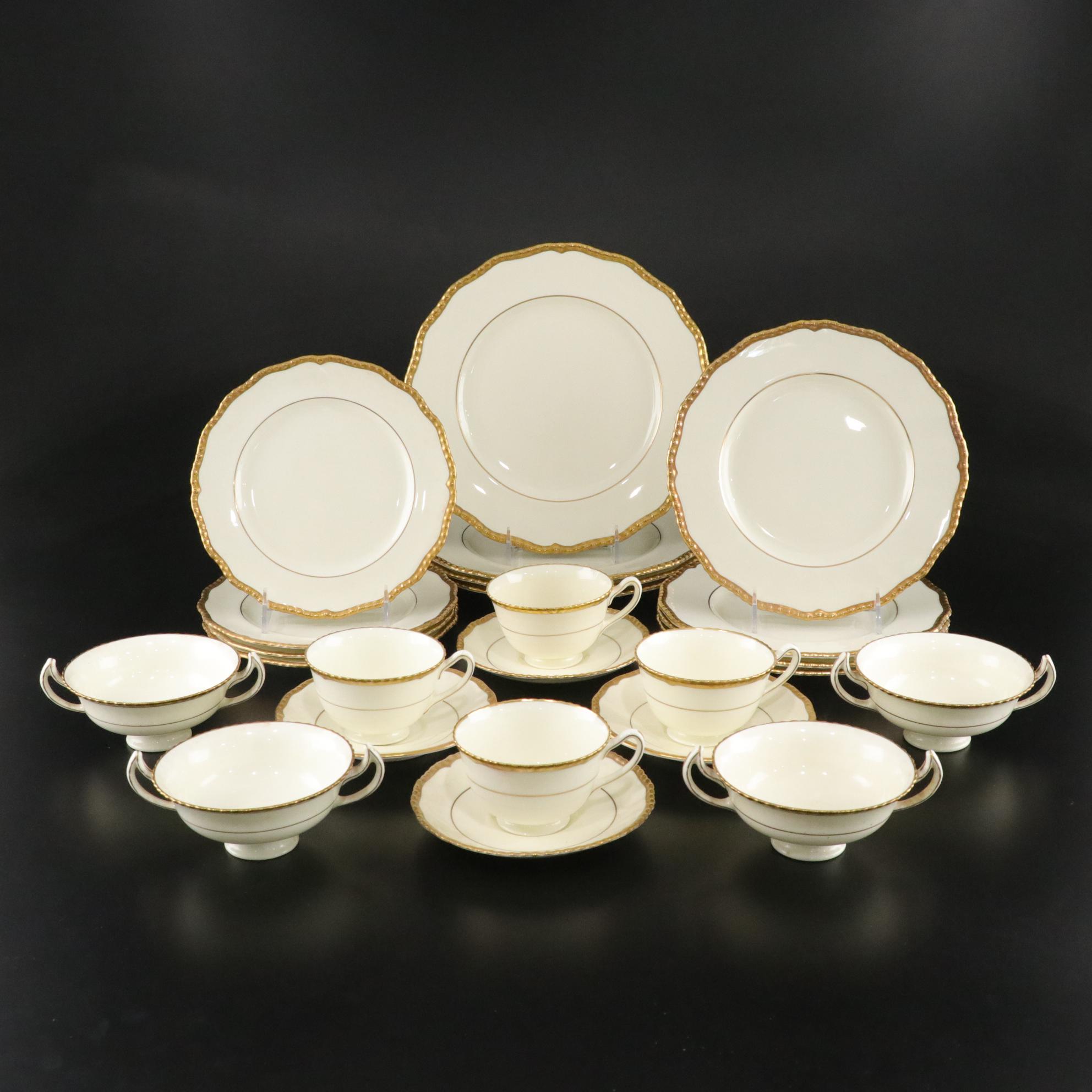 Royal Doulton "Chantilly" Six-Piece Dinner Service for Four Diners