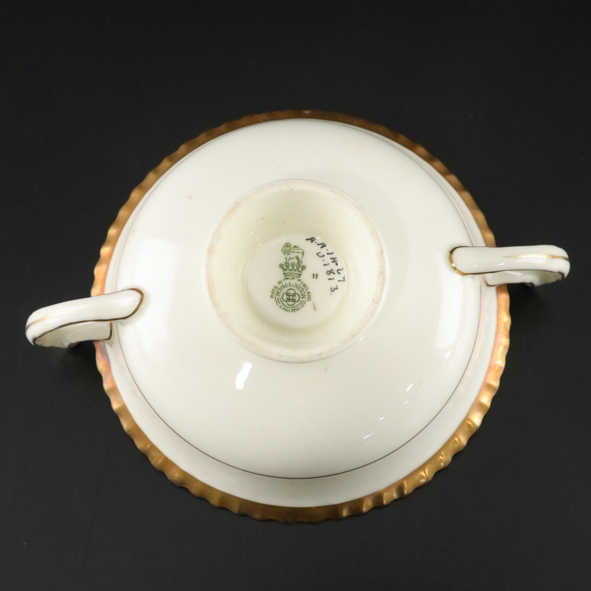 Royal Doulton "Chantilly" Six-Piece Dinner Service for Four Diners