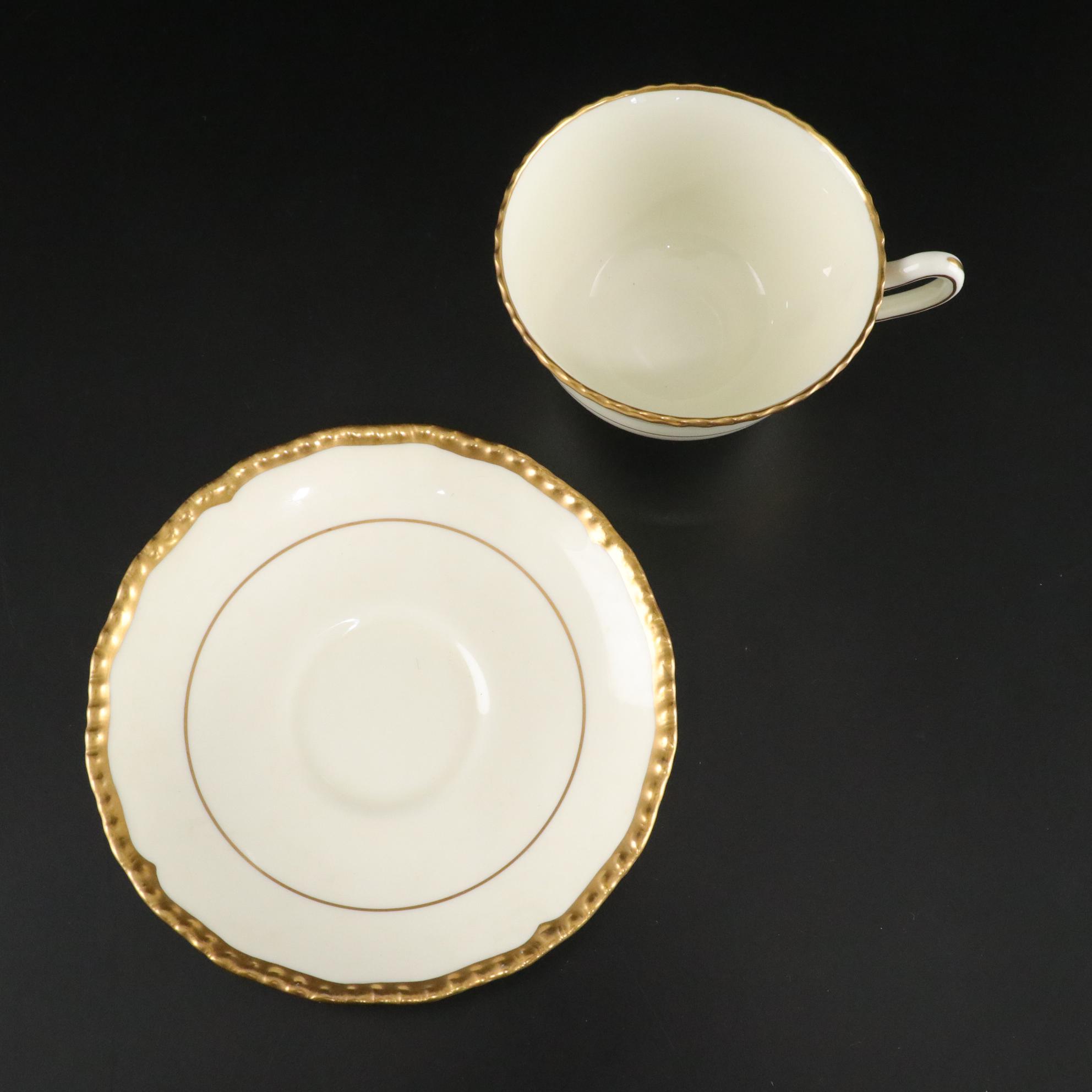 Royal Doulton "Chantilly" Six-Piece Dinner Service for Four Diners