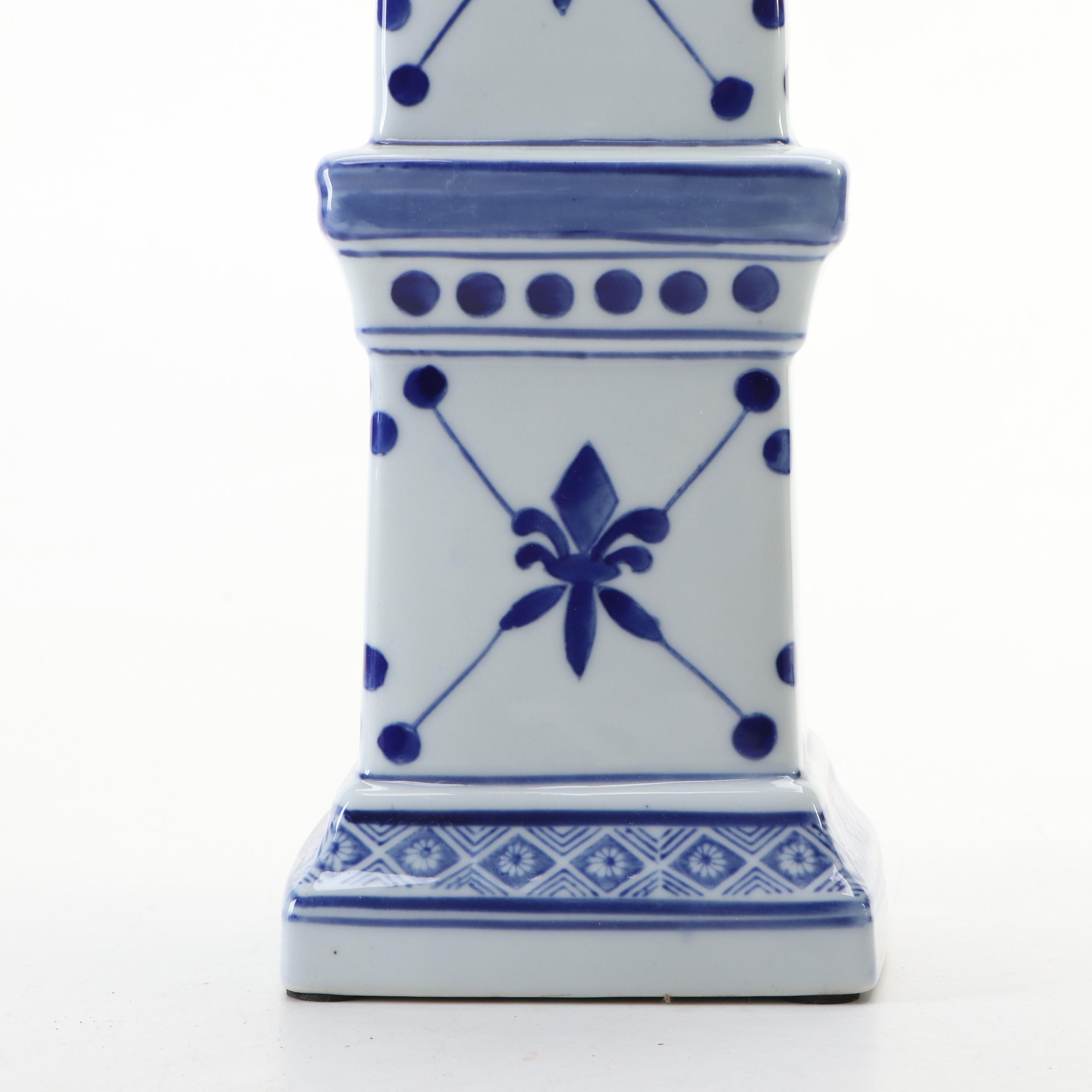 Chinese Blue and White Hanging Bird Feeder with Decorative Obelisk