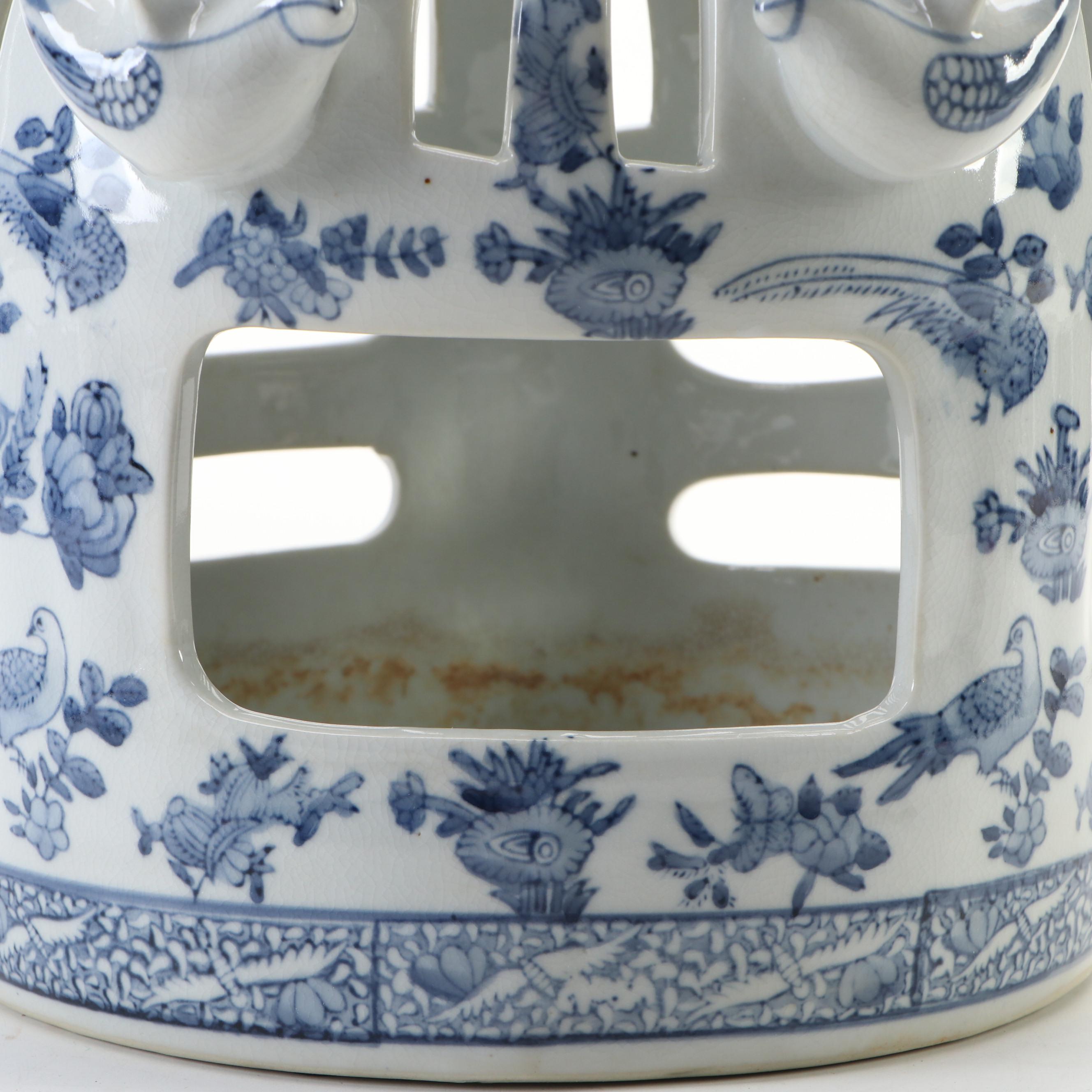Chinese Blue and White Hanging Bird Feeder with Decorative Obelisk