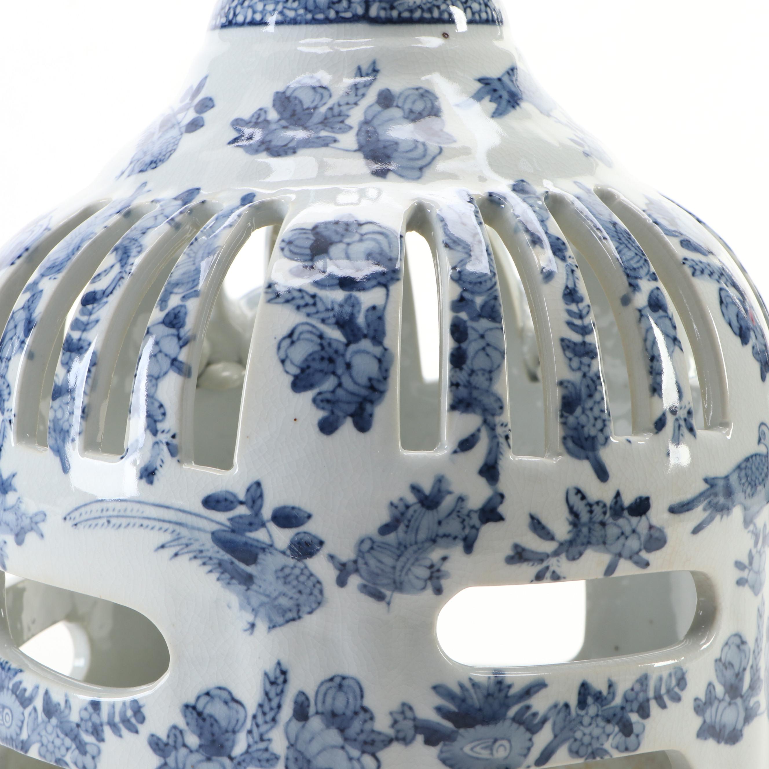 Chinese Blue and White Hanging Bird Feeder with Decorative Obelisk