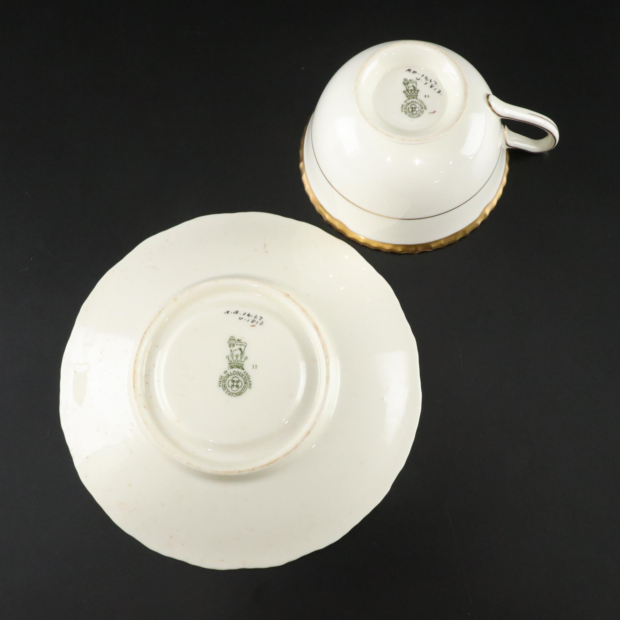 Royal Doulton "Chantilly" Five-Piece Dinner Service for Four Diners