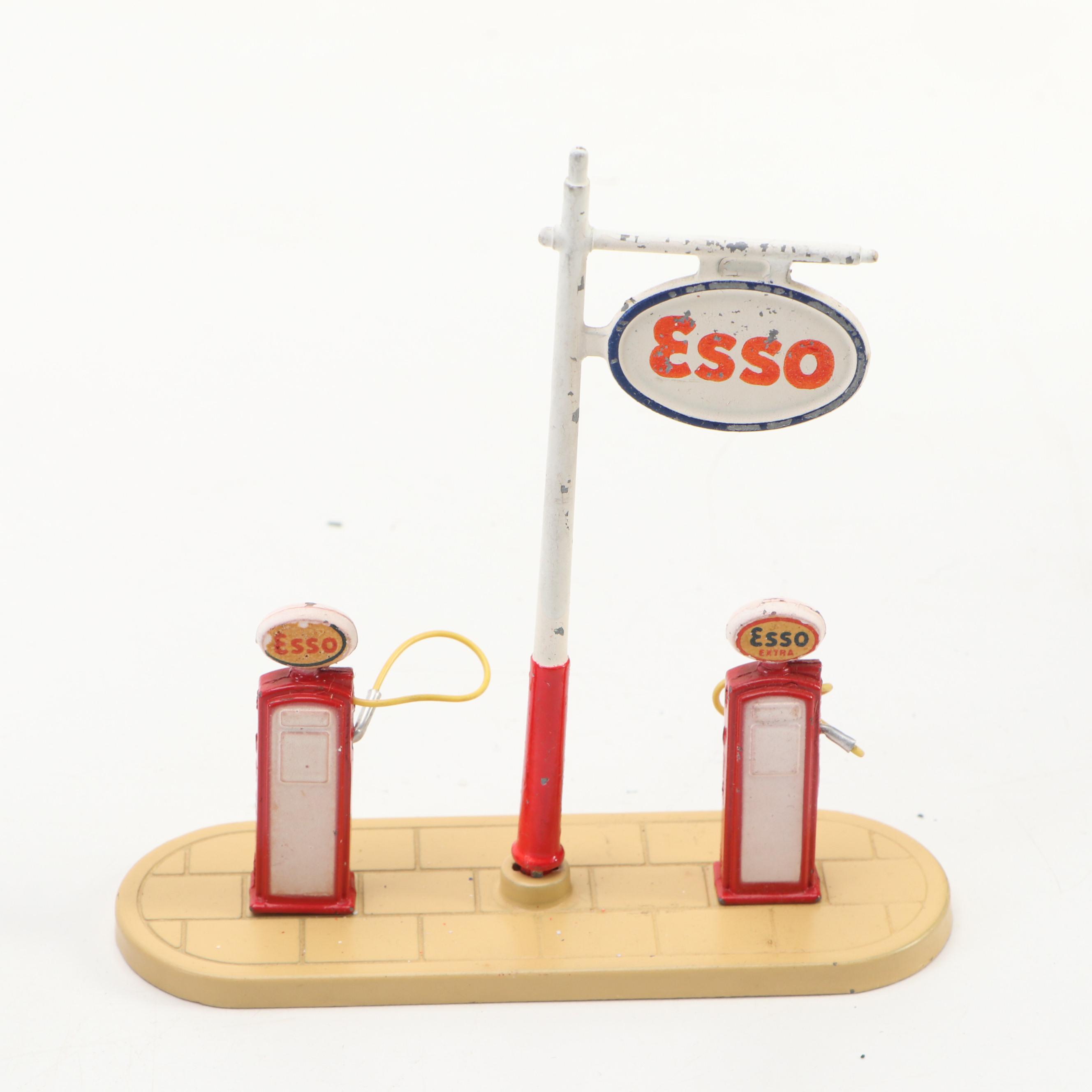 Meccano Dinky Toys "Sunbeam Alpine," "Triumph Herald" and More, Mid-20th Century