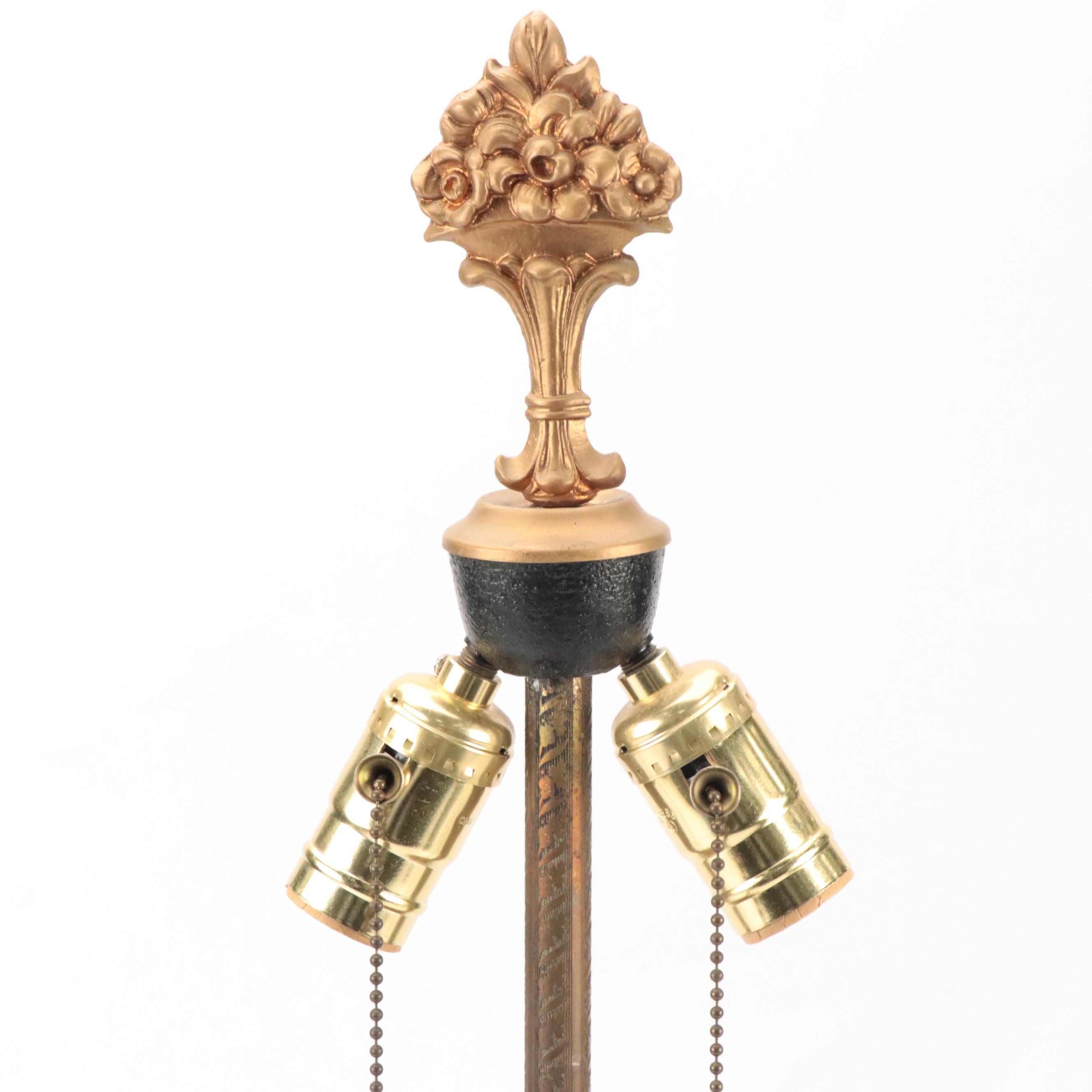 Muncie Pottery "Dancing Nudes" Table Lamp with Pull Cord