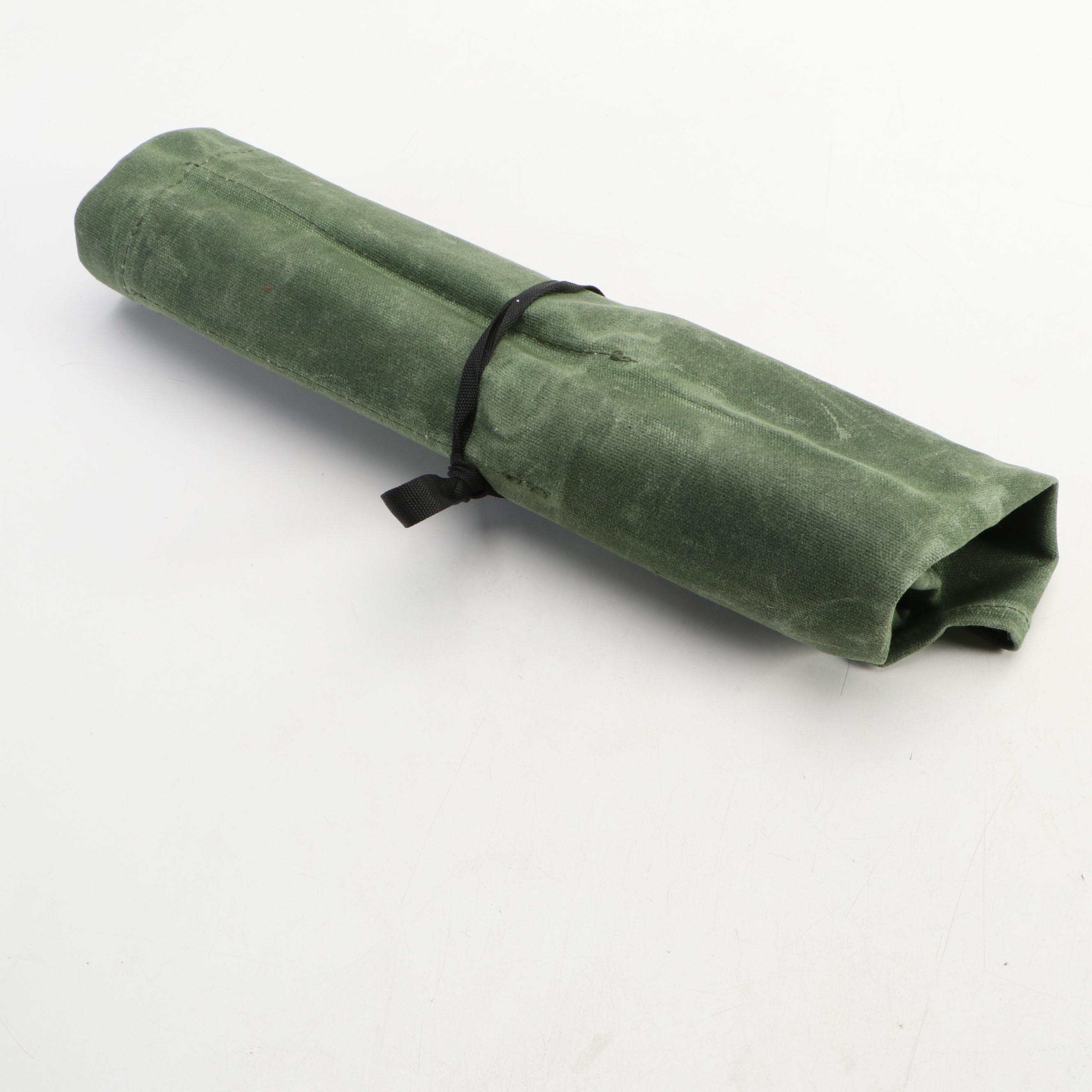 Damascus Steel and Wooden Handled Chef'f Knife Set in Canvas Roll