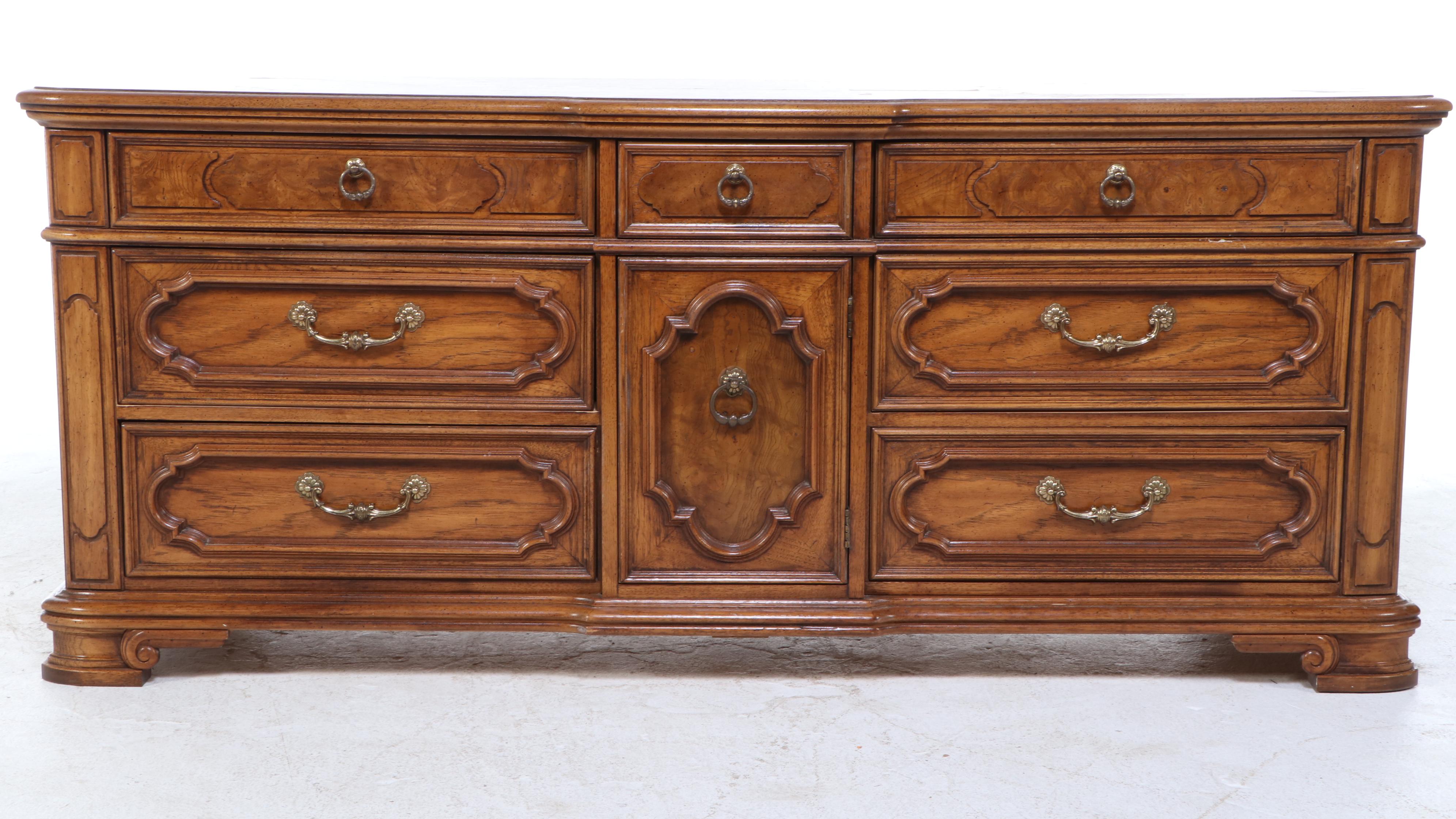 Thomasville Mediterranean Style Dresser with Mirror