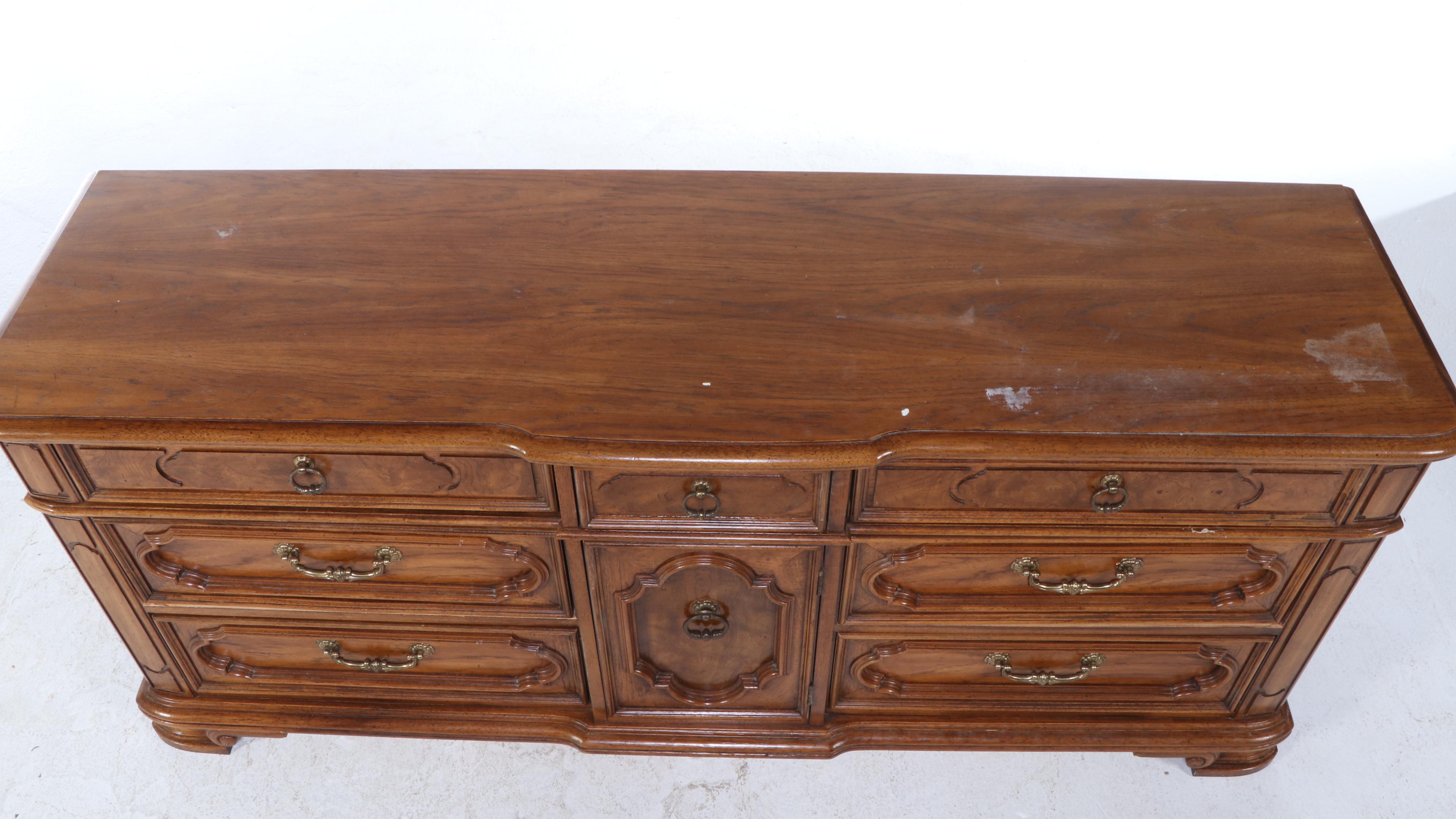 Thomasville Mediterranean Style Dresser with Mirror