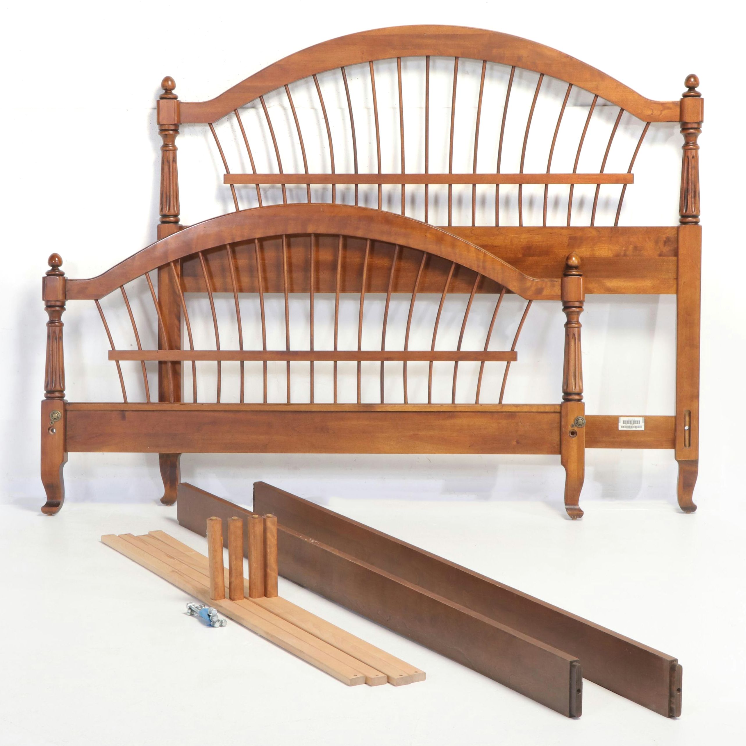Ethan Allen "Country French" Queen Size Bed Frame