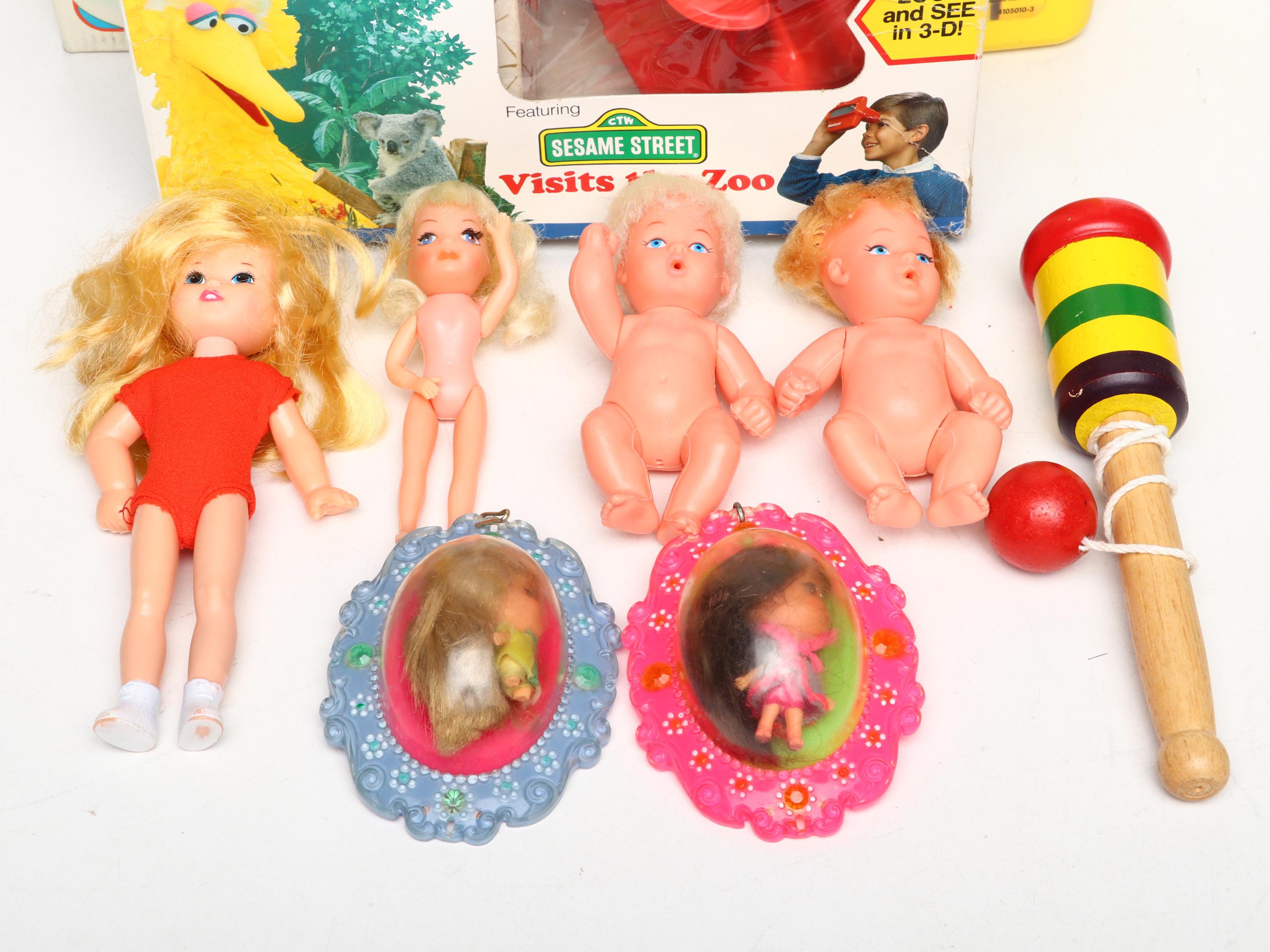 Tyco "Sesame Street Visits the Zoo" View Master with Duplo, Dolls and More Toys