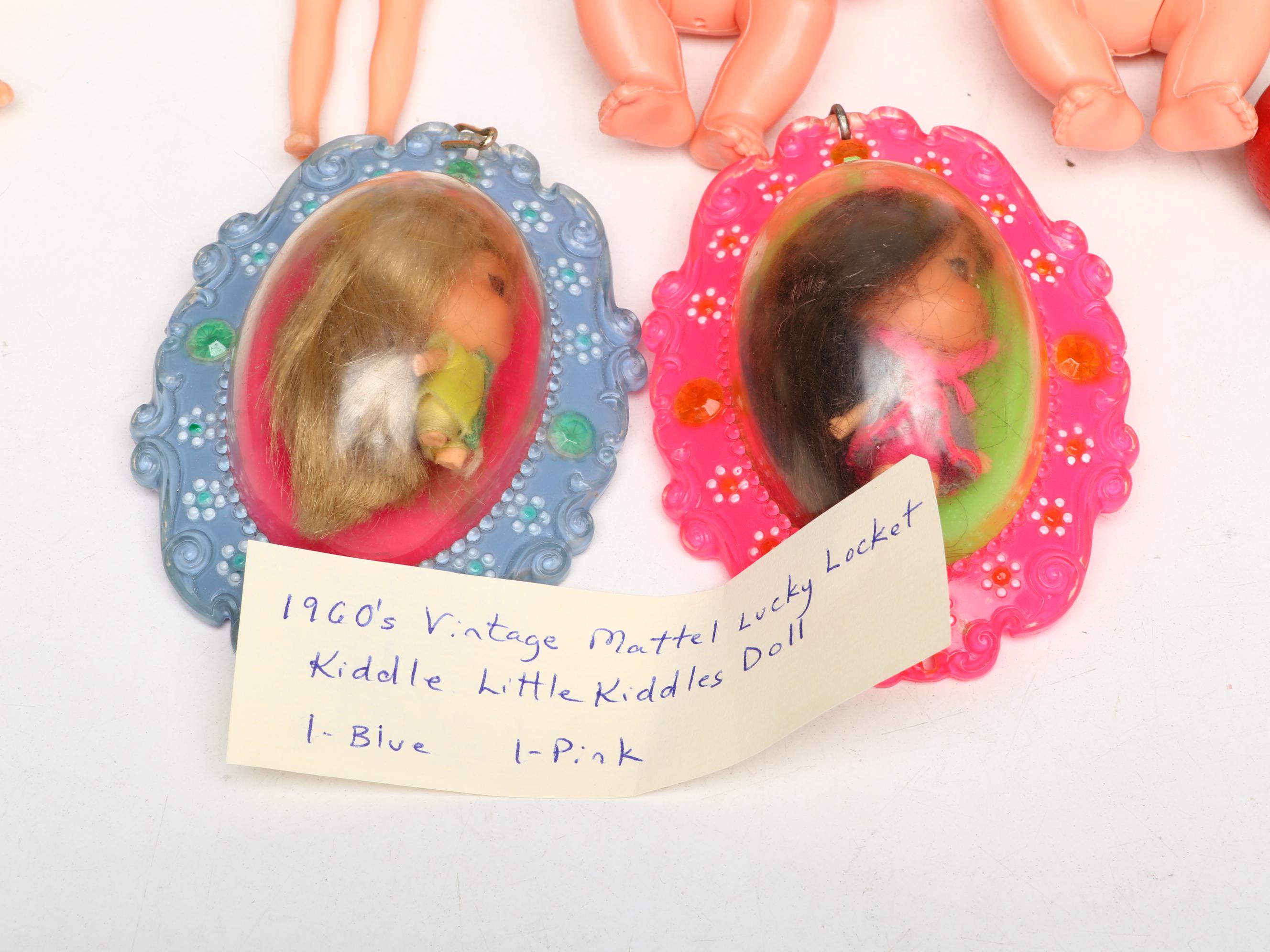 Tyco "Sesame Street Visits the Zoo" View Master with Duplo, Dolls and More Toys