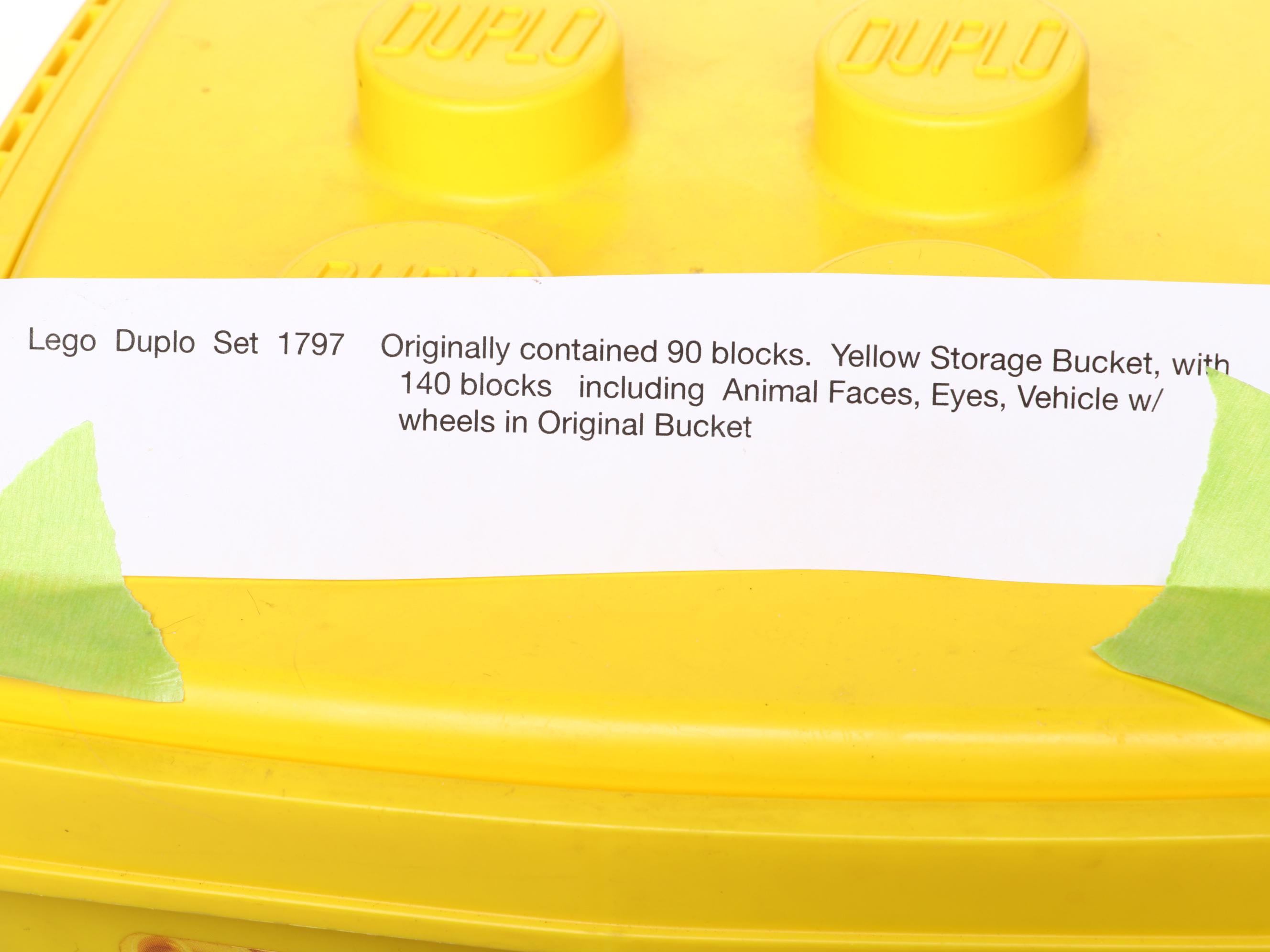 Tyco "Sesame Street Visits the Zoo" View Master with Duplo, Dolls and More Toys