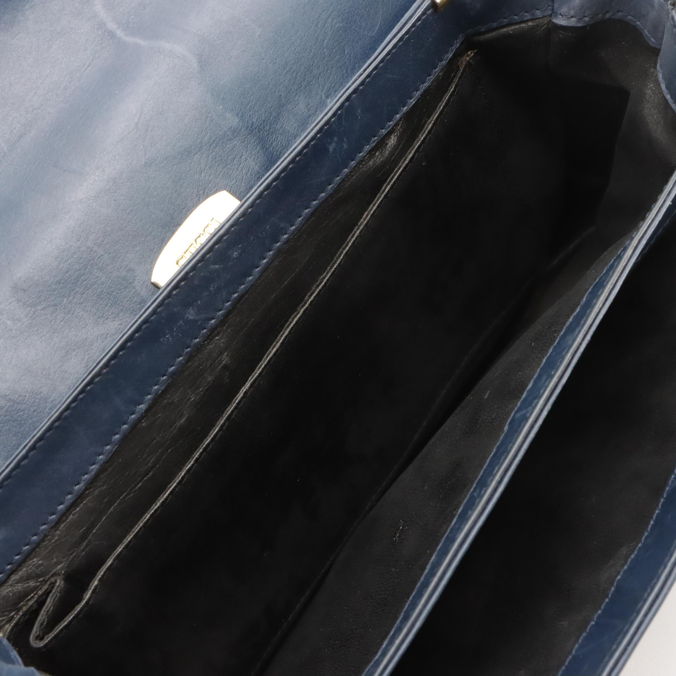 Gucci Vintage Horsebit 1955 Shoulder Bag in Navy Blue Leather