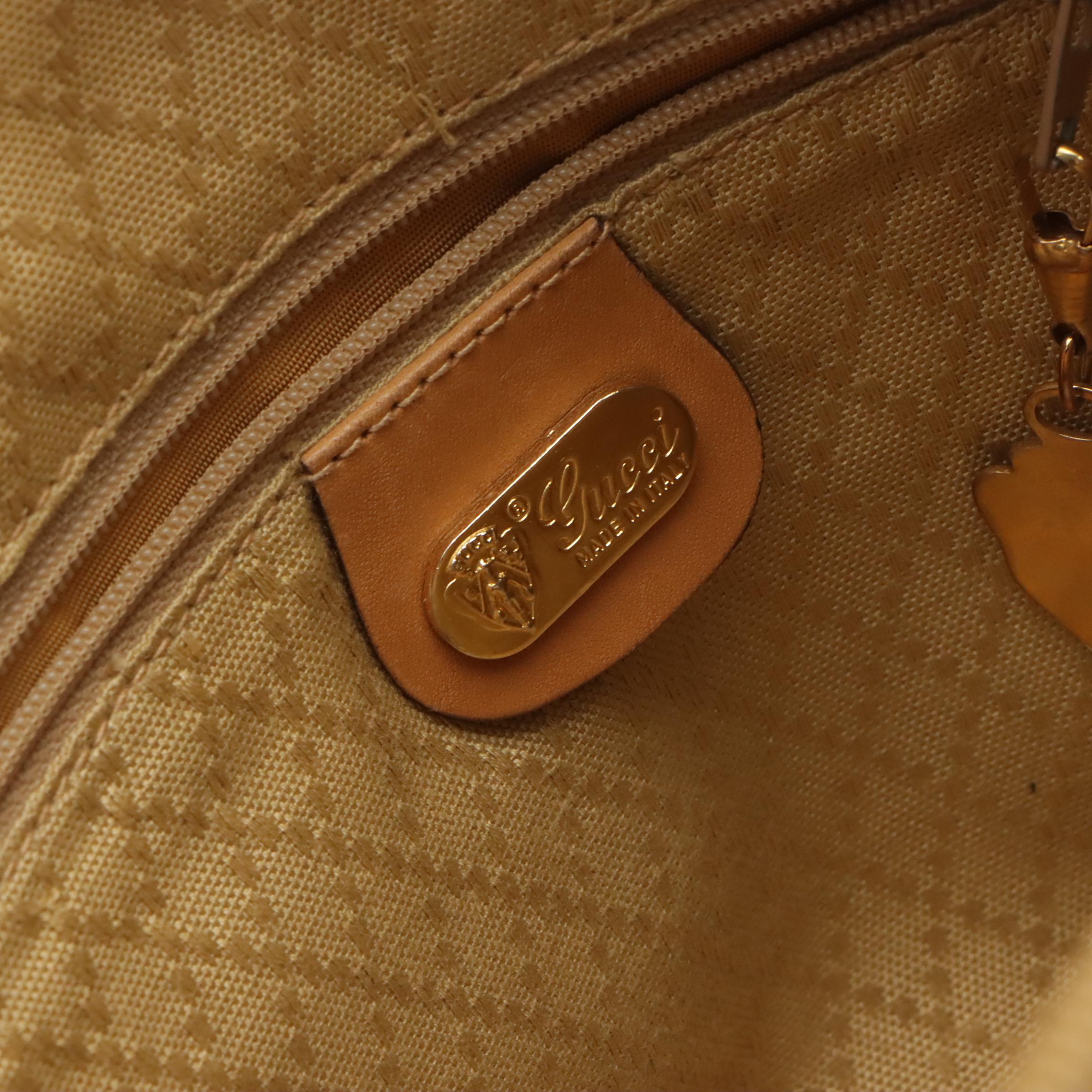 Gucci Zippered Crossbody Bag in Micro GG Supreme Canvas and Leather Trim