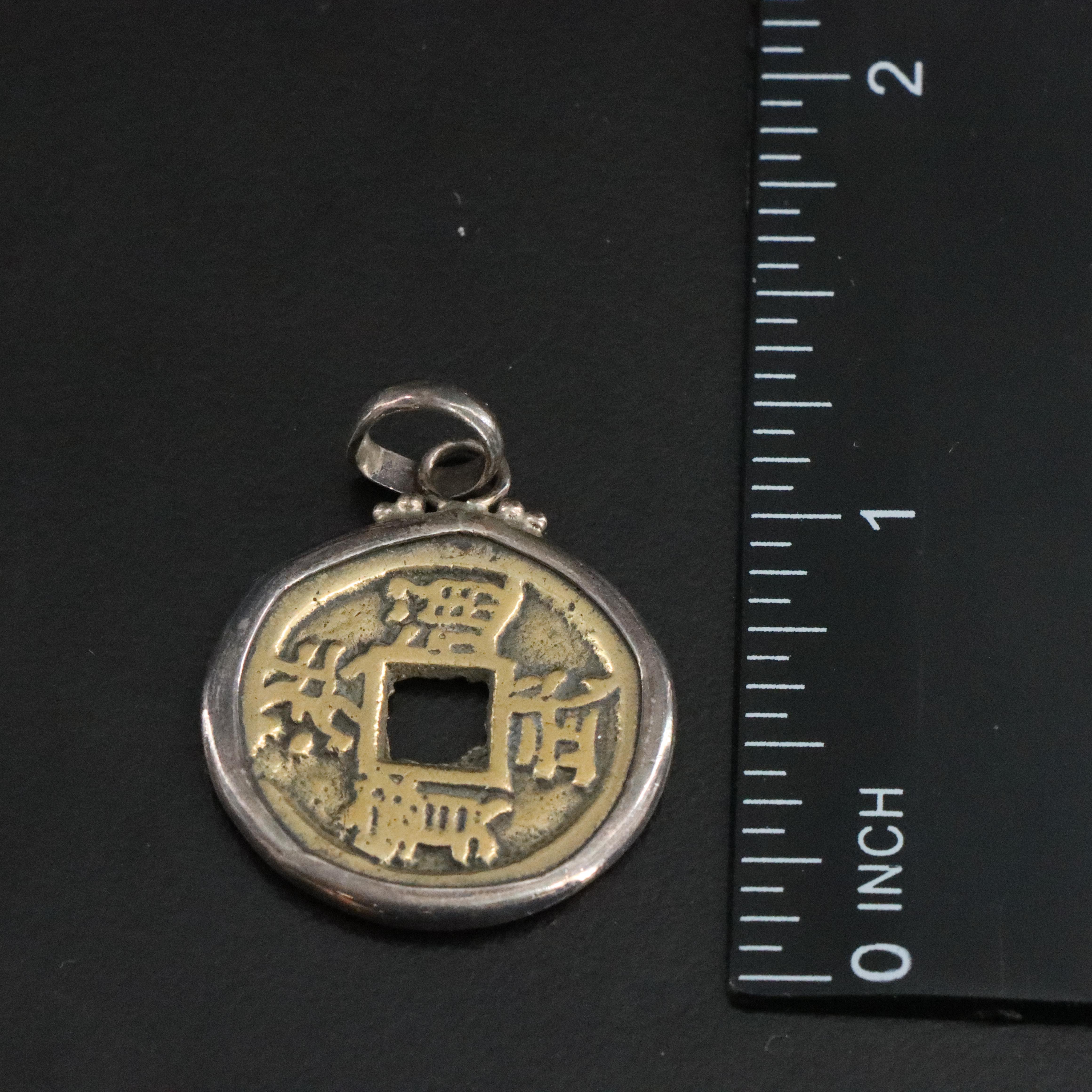 Vogue, Karis and Kate Spade Featured in Fashion Jewelry Collection