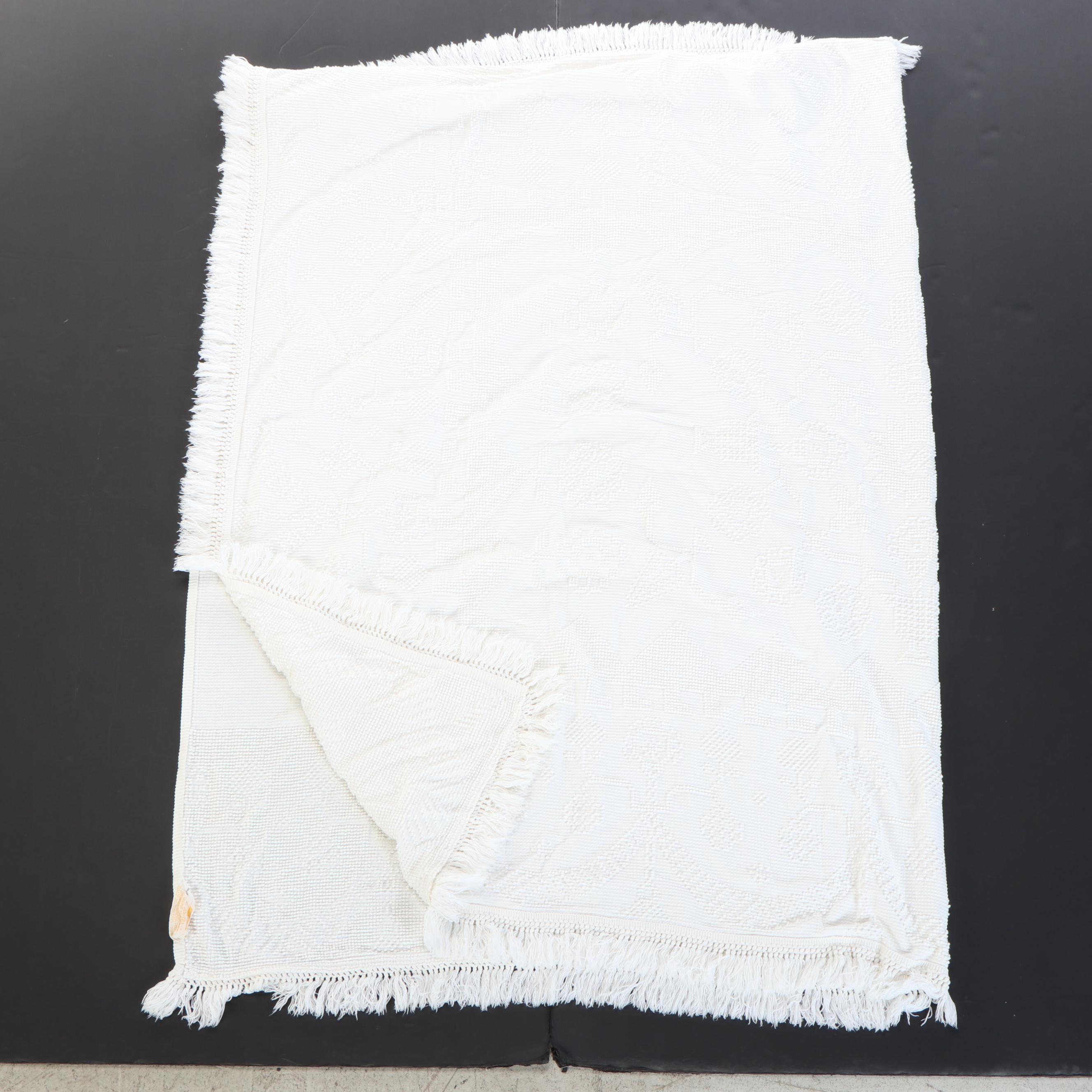 L.L. Bean Full or Queen Size Quilts and Other Blankets