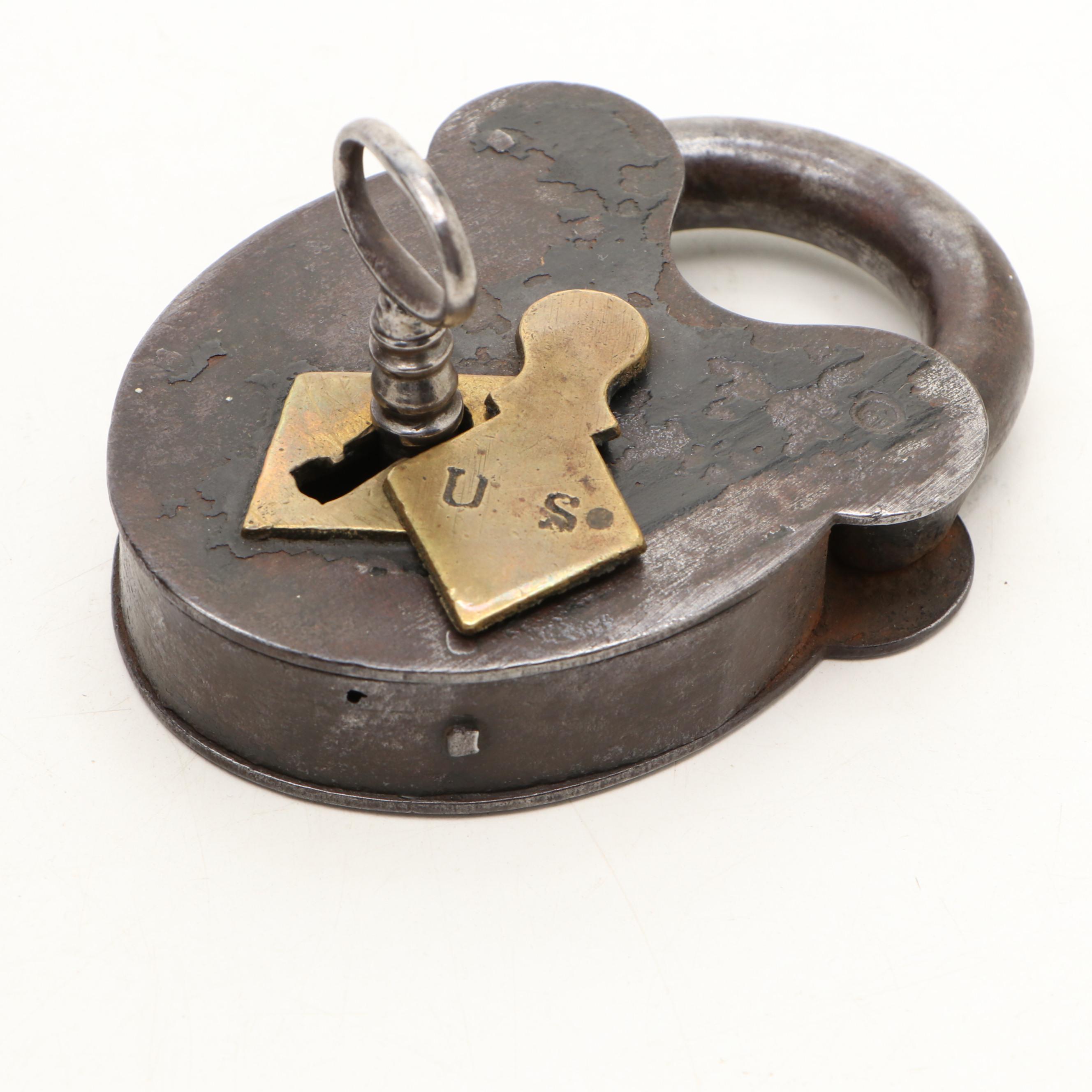 Virginia Metalcrafters Brass Hessian Soldier Bookends with Cannon and Lock