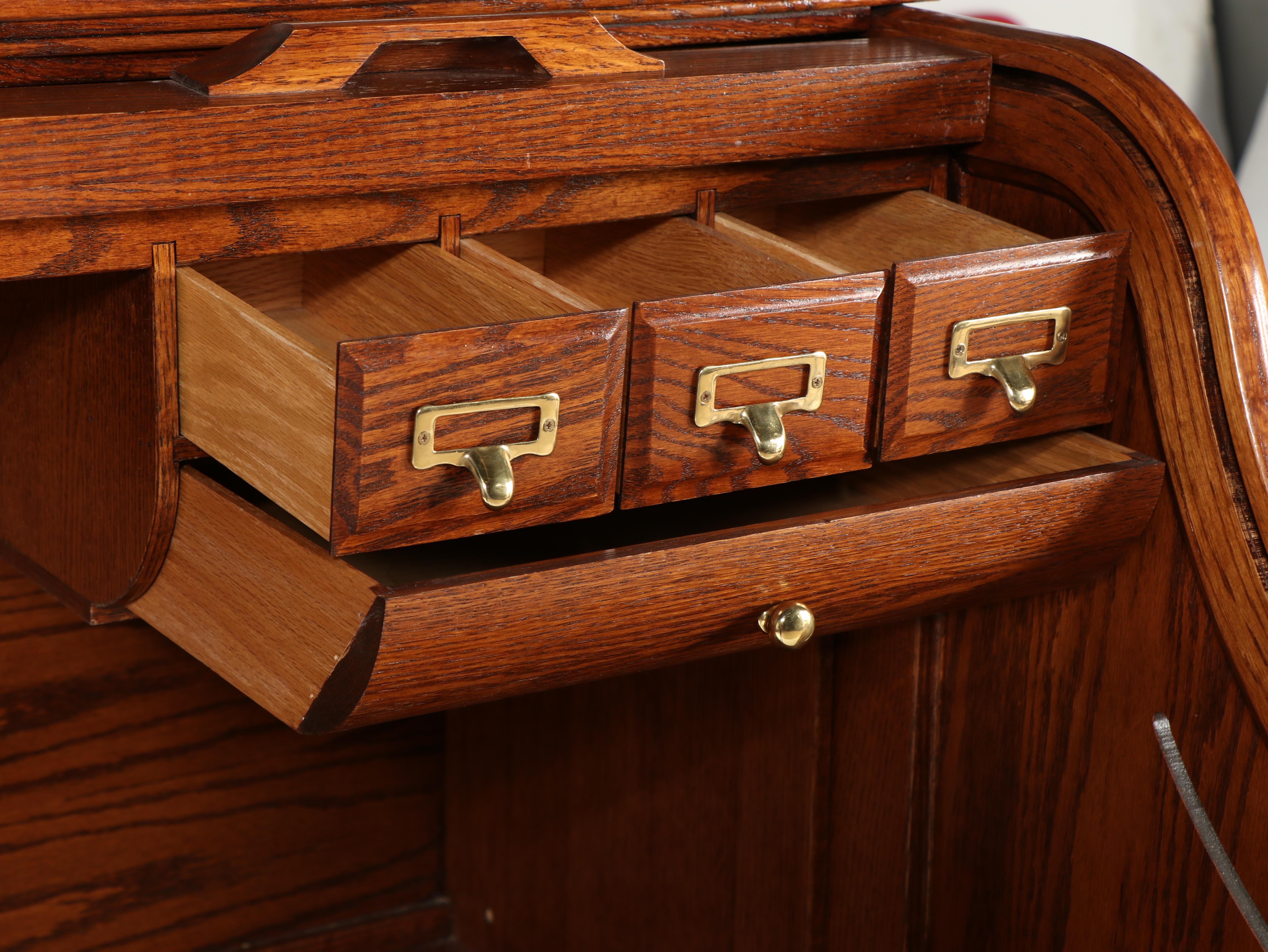 Winners Only Inc. Oak Roll-Top Desk and Chair, Late 20th Century
