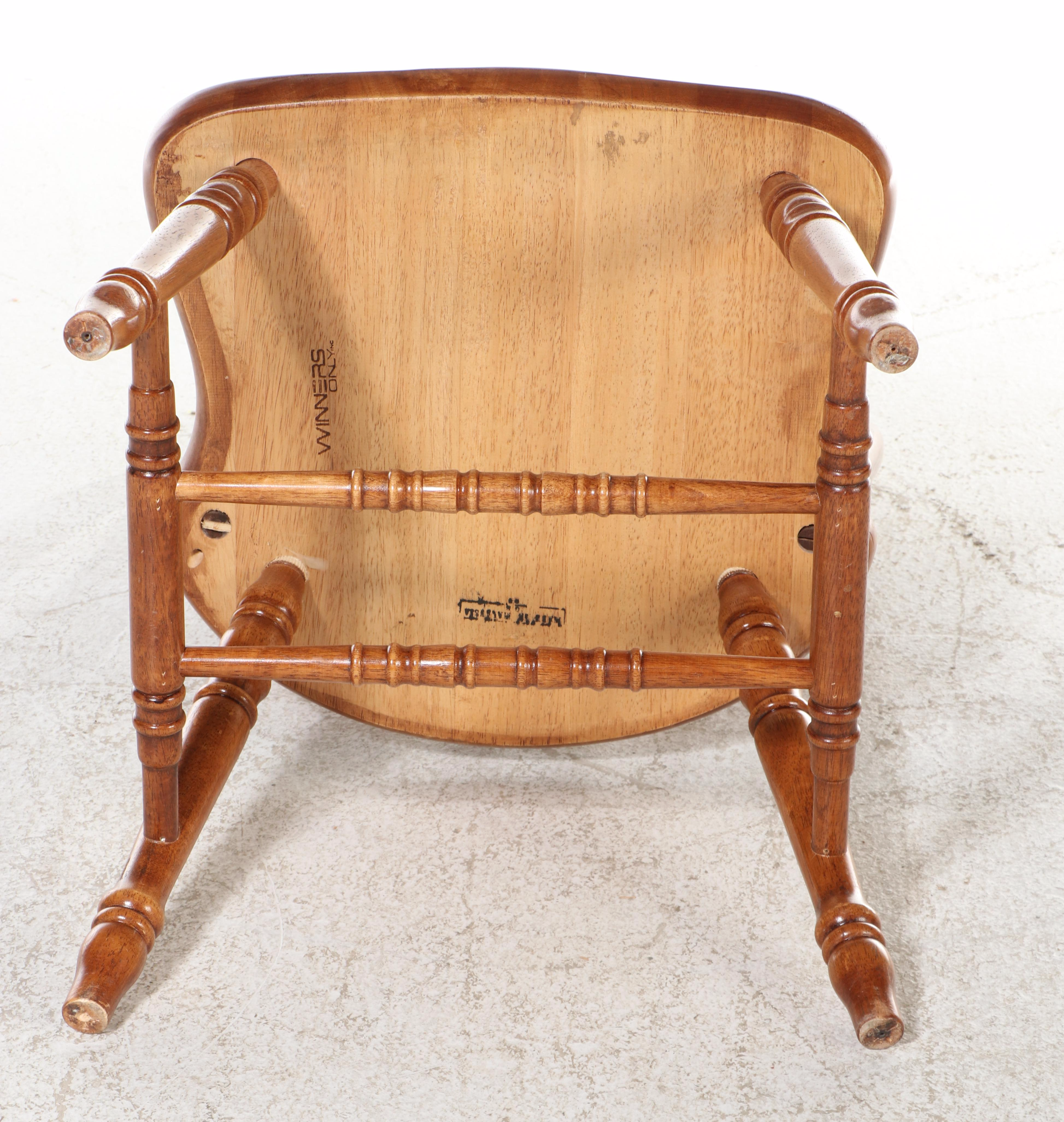 Winners Only Inc. Oak Roll-Top Desk and Chair, Late 20th Century