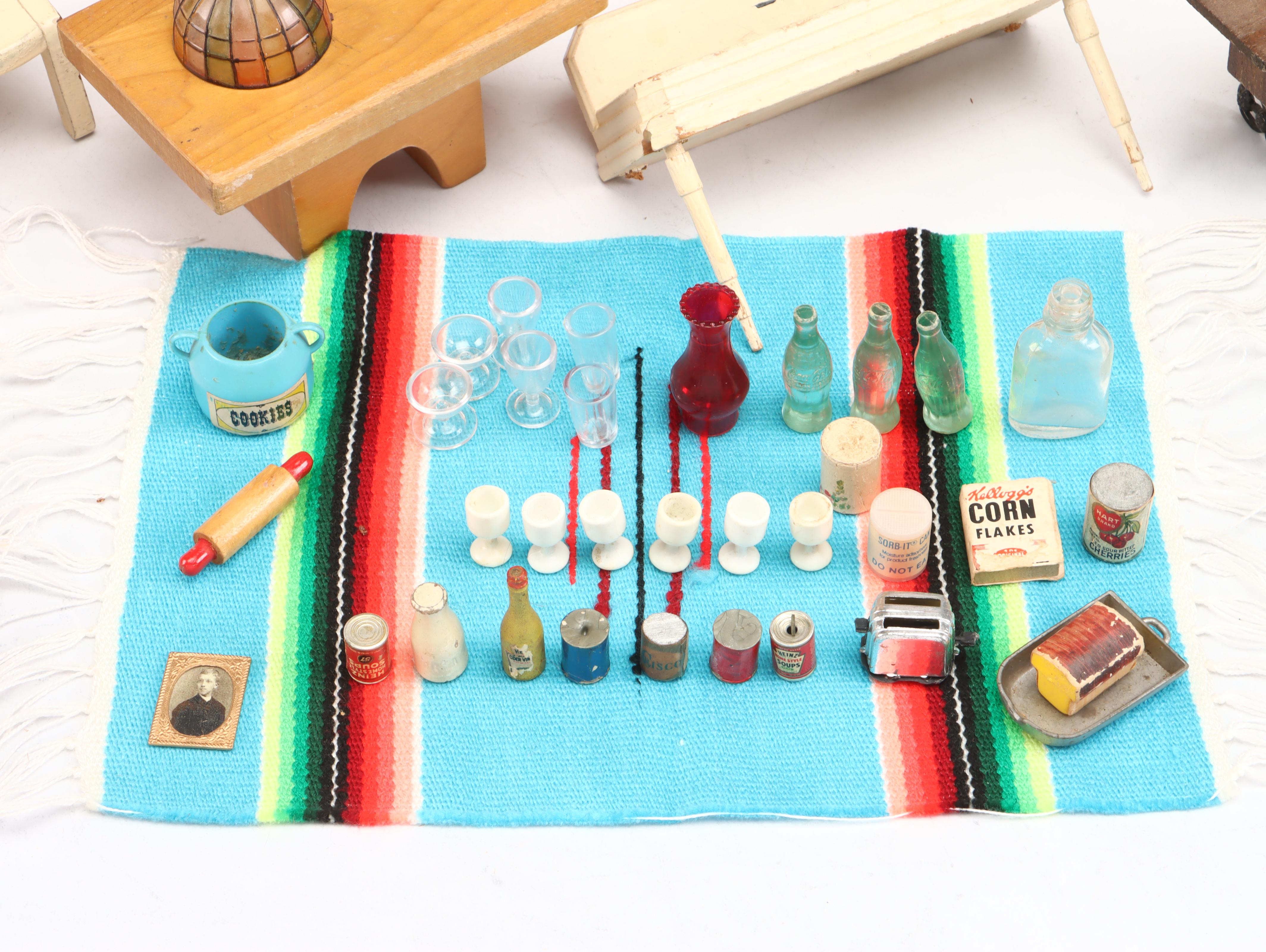 Skilcraft Victorian Wooden Dollhouse with Accessories and Dollhouse History Book