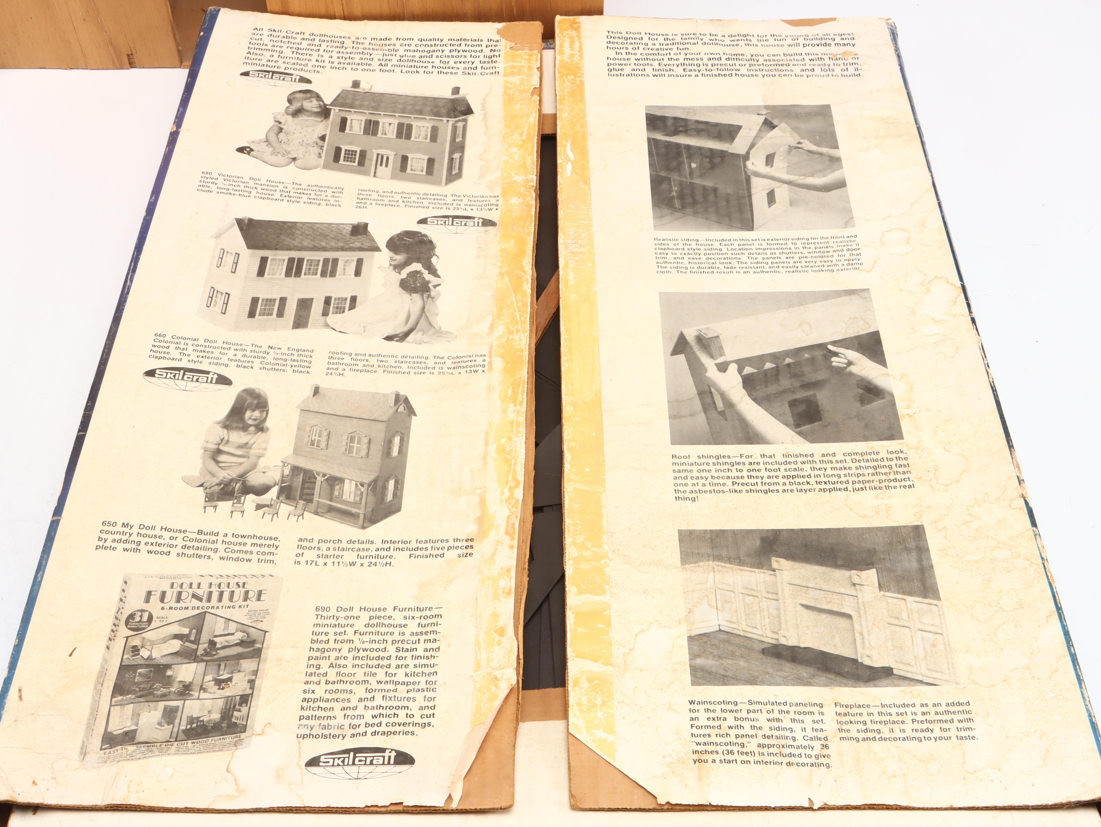 Skilcraft Victorian Wooden Dollhouse with Accessories and Dollhouse History Book