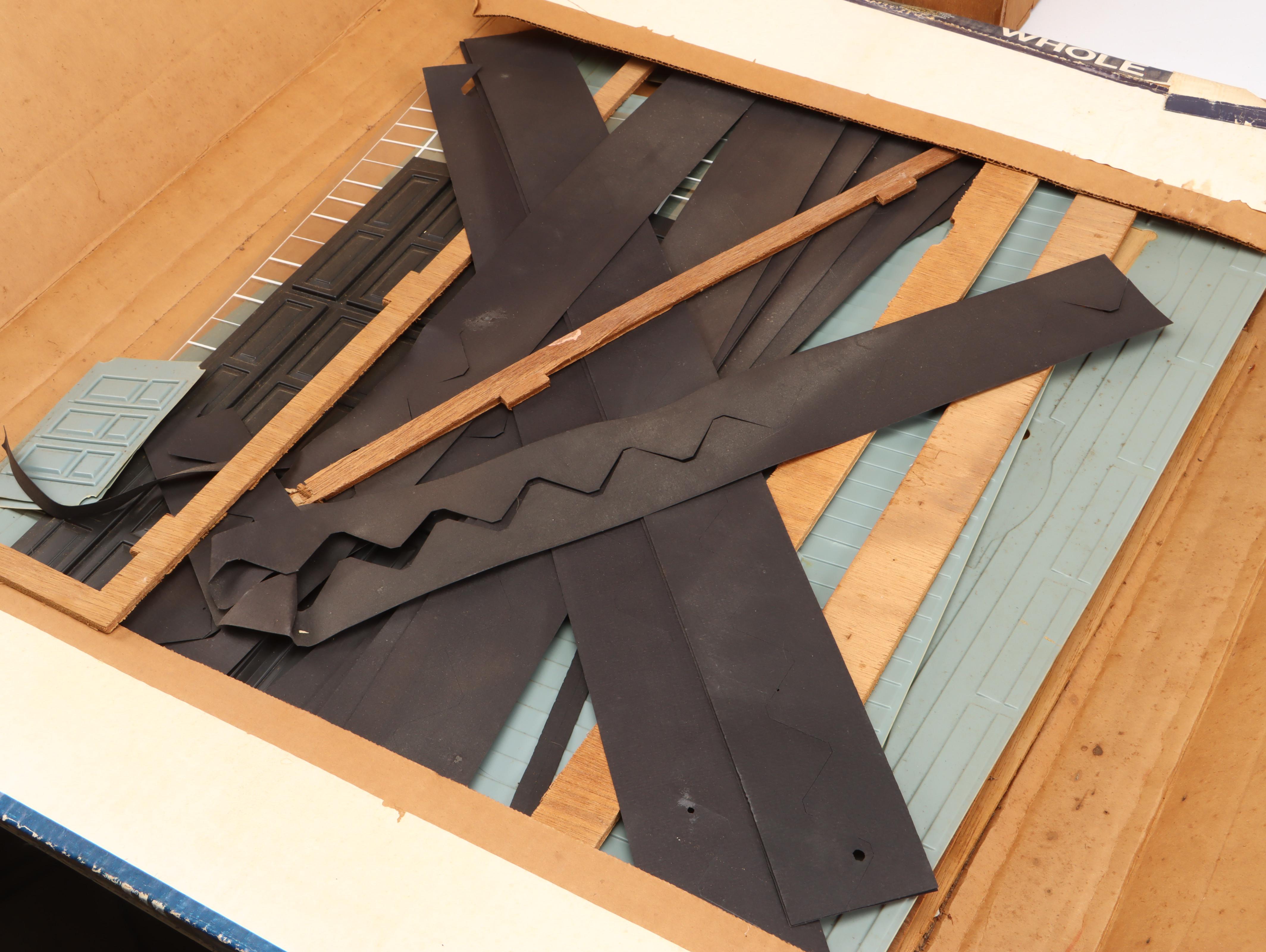 Skilcraft Victorian Wooden Dollhouse with Accessories and Dollhouse History Book