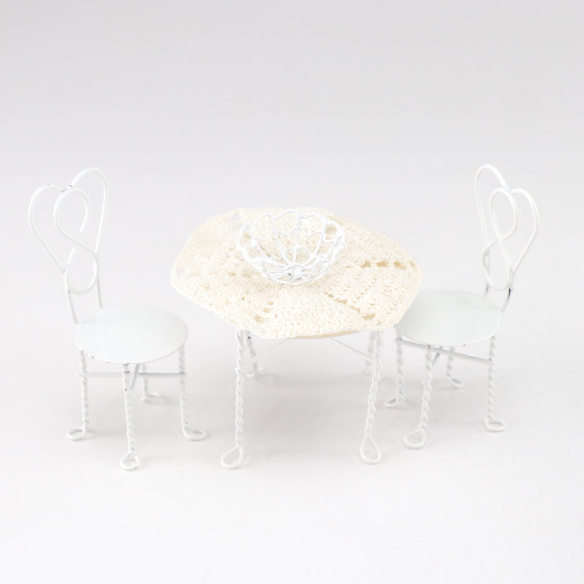 Miniature Doll House White Wicker & Wire Garden Furniture Set with Extras