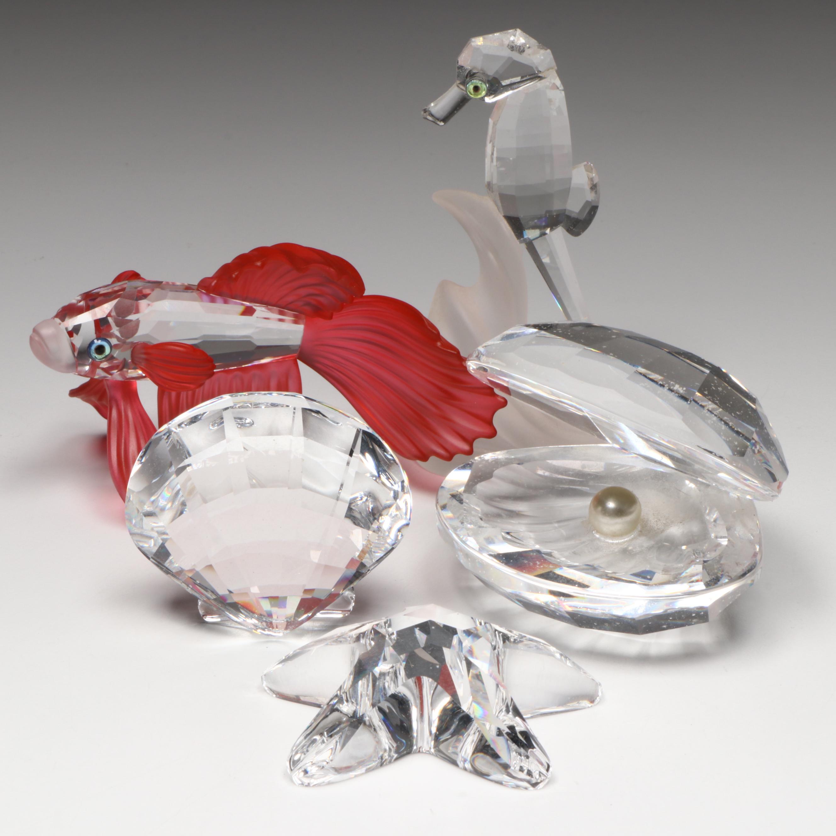 Swarovski Crystal "Siamese Fighting Fish" with Other Figurines
