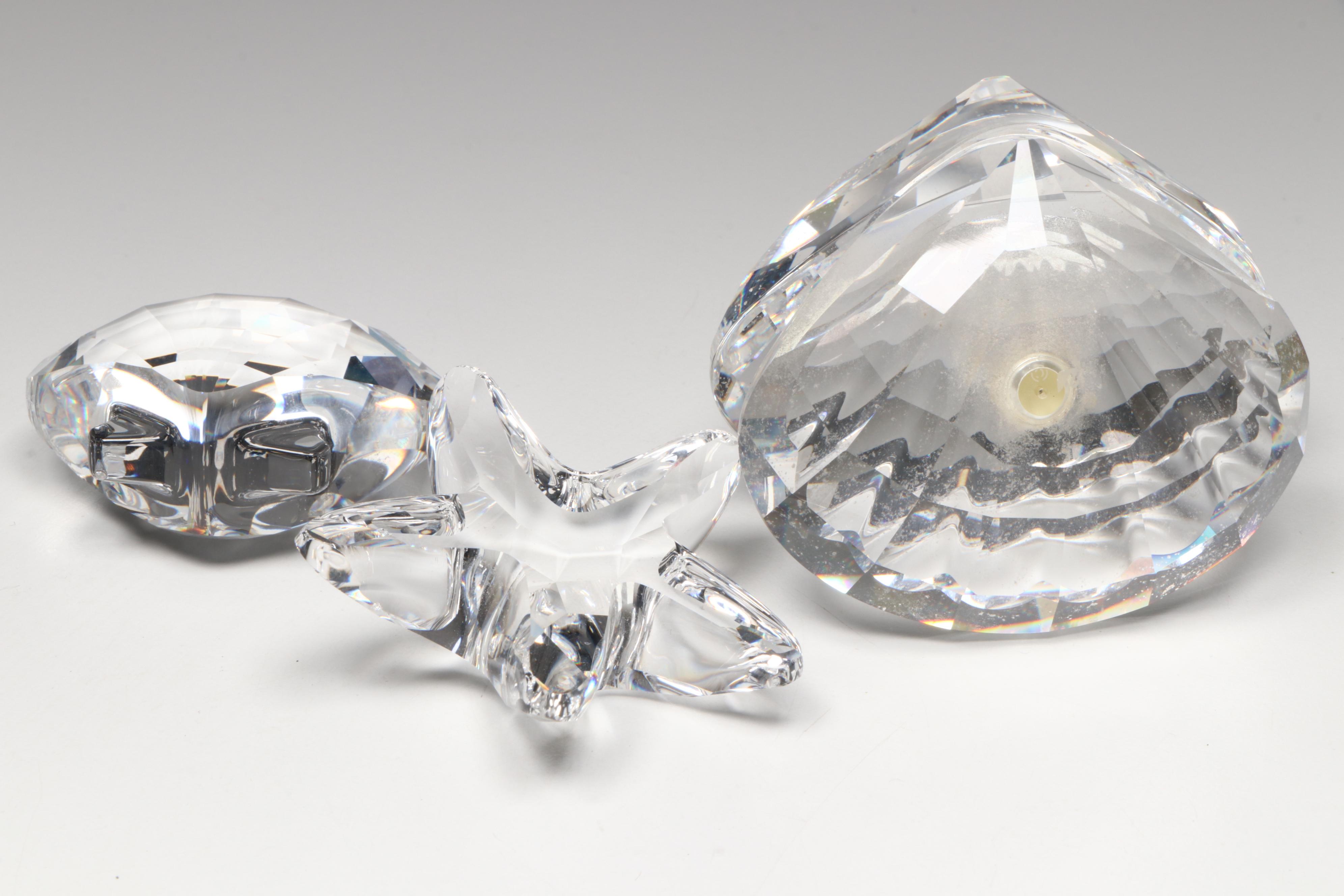 Swarovski Crystal "Siamese Fighting Fish" with Other Figurines