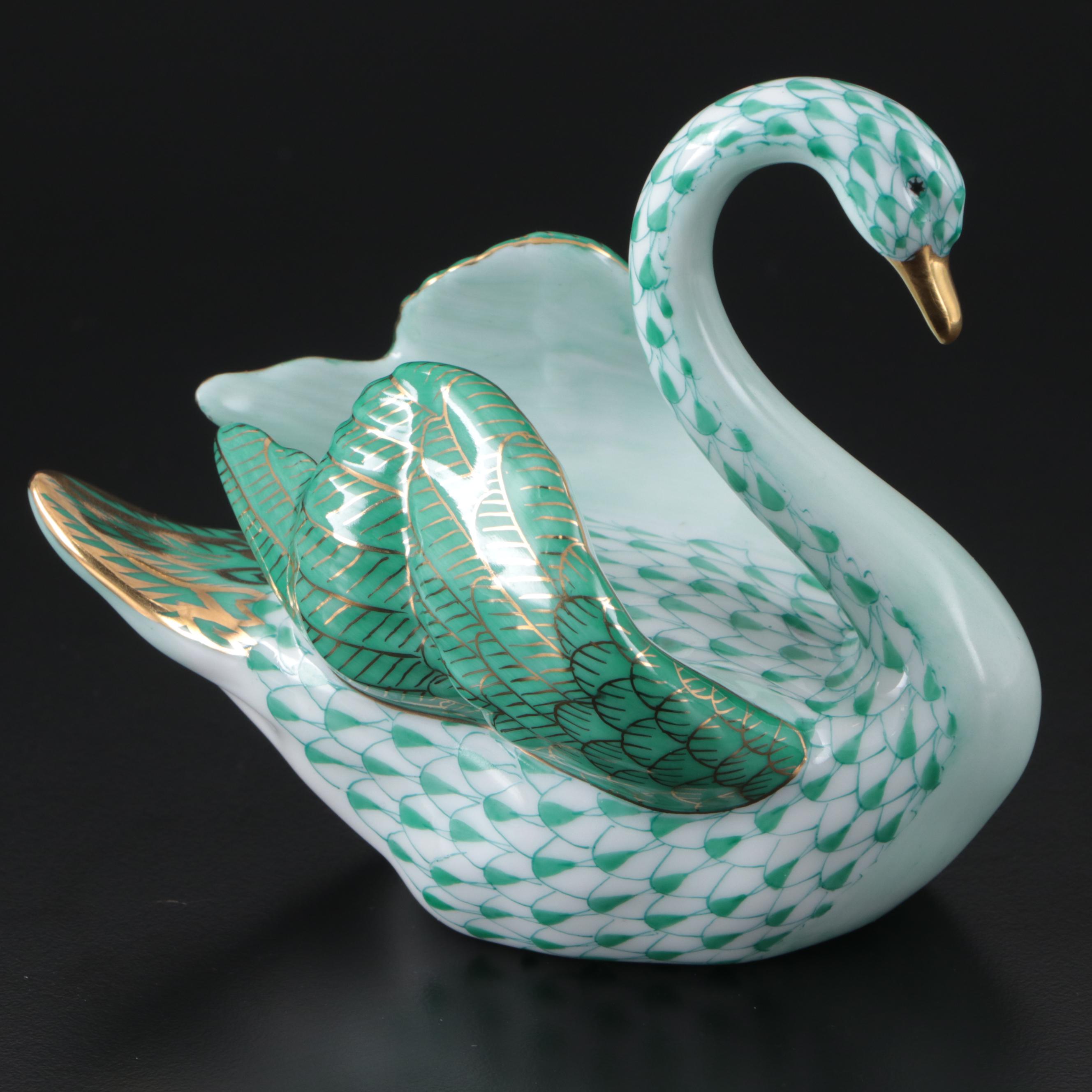 Herend Green Fishnet with Gold "Swan" Porcelain Figurine