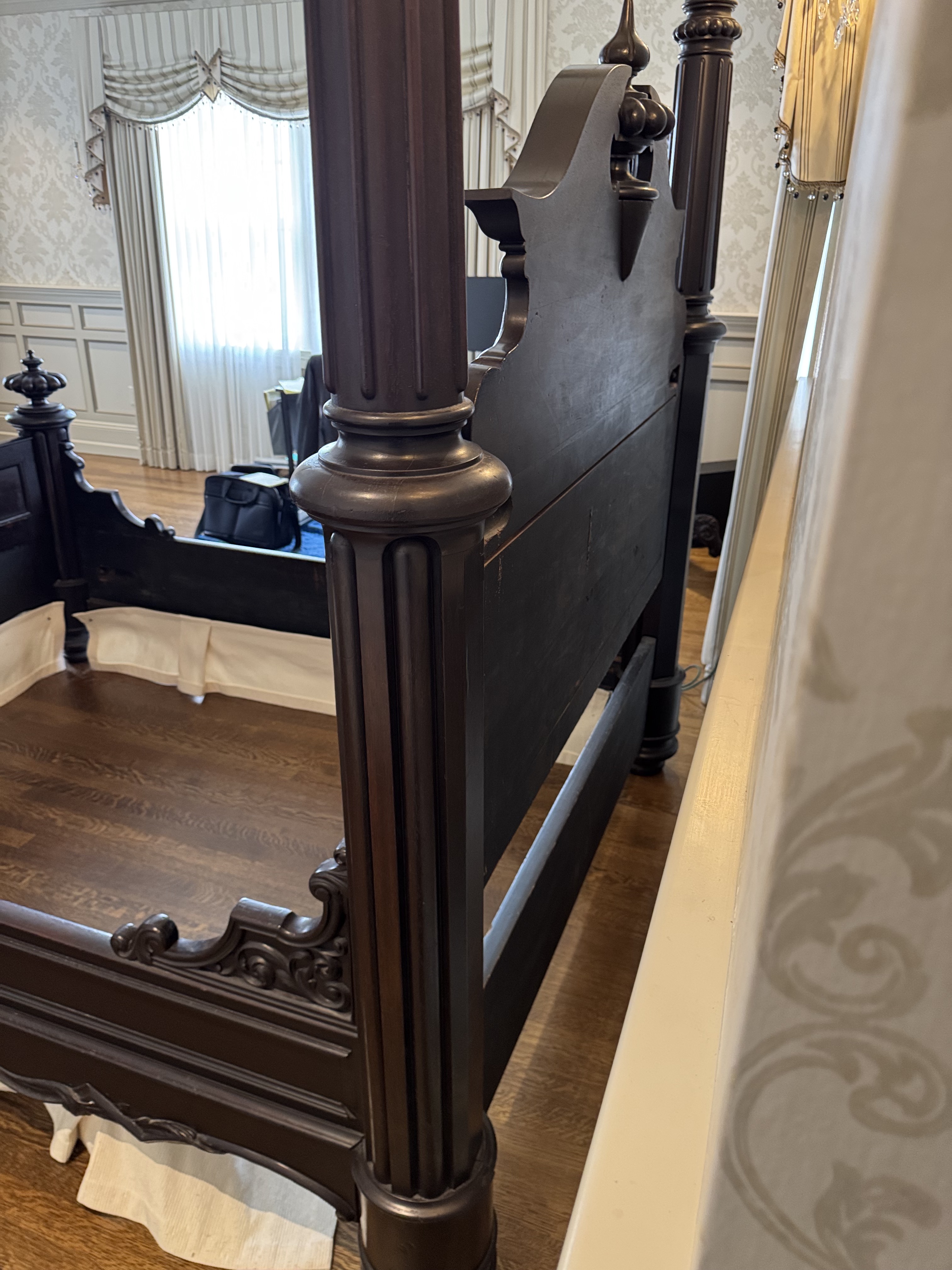 Prudent Mallard Victorian Rosewood Three-Quarter Tester Bed, Mid-19th Century