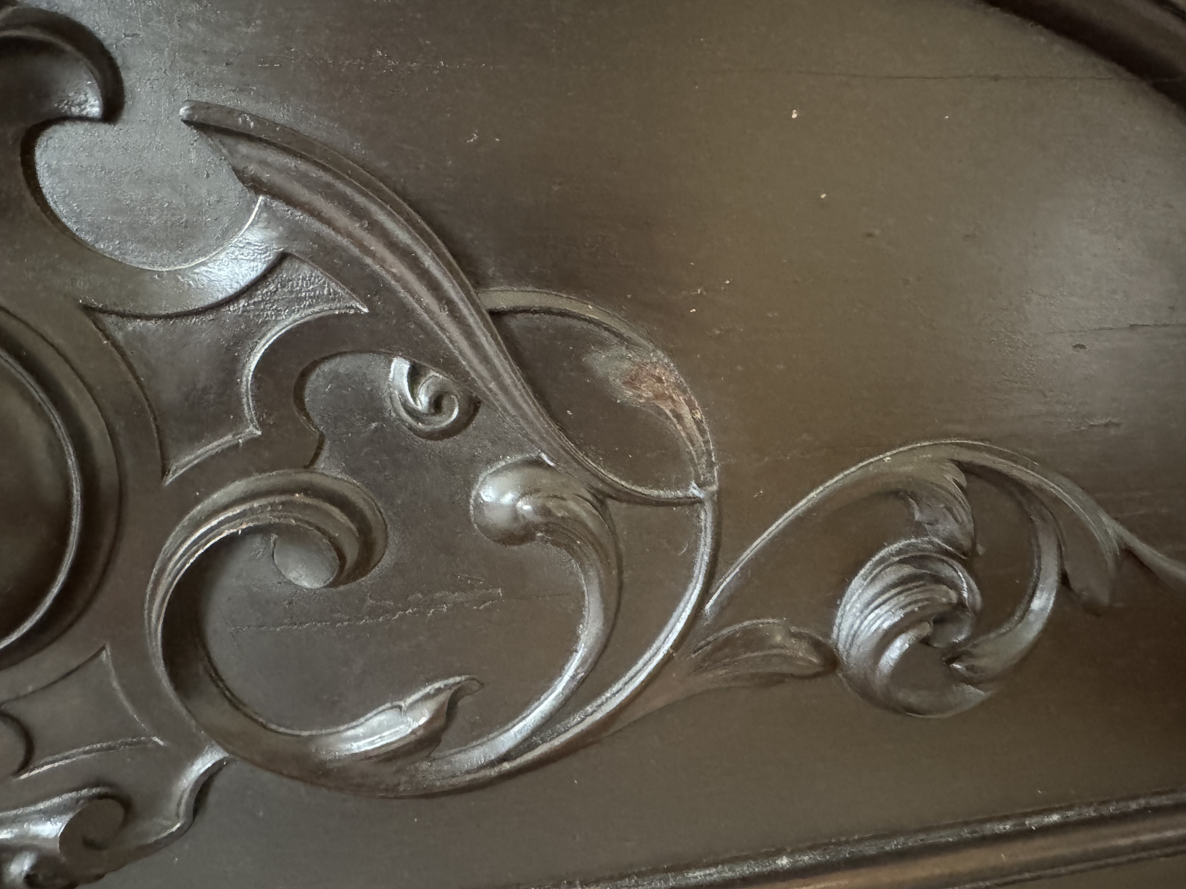 Prudent Mallard Victorian Rosewood Three-Quarter Tester Bed, Mid-19th Century