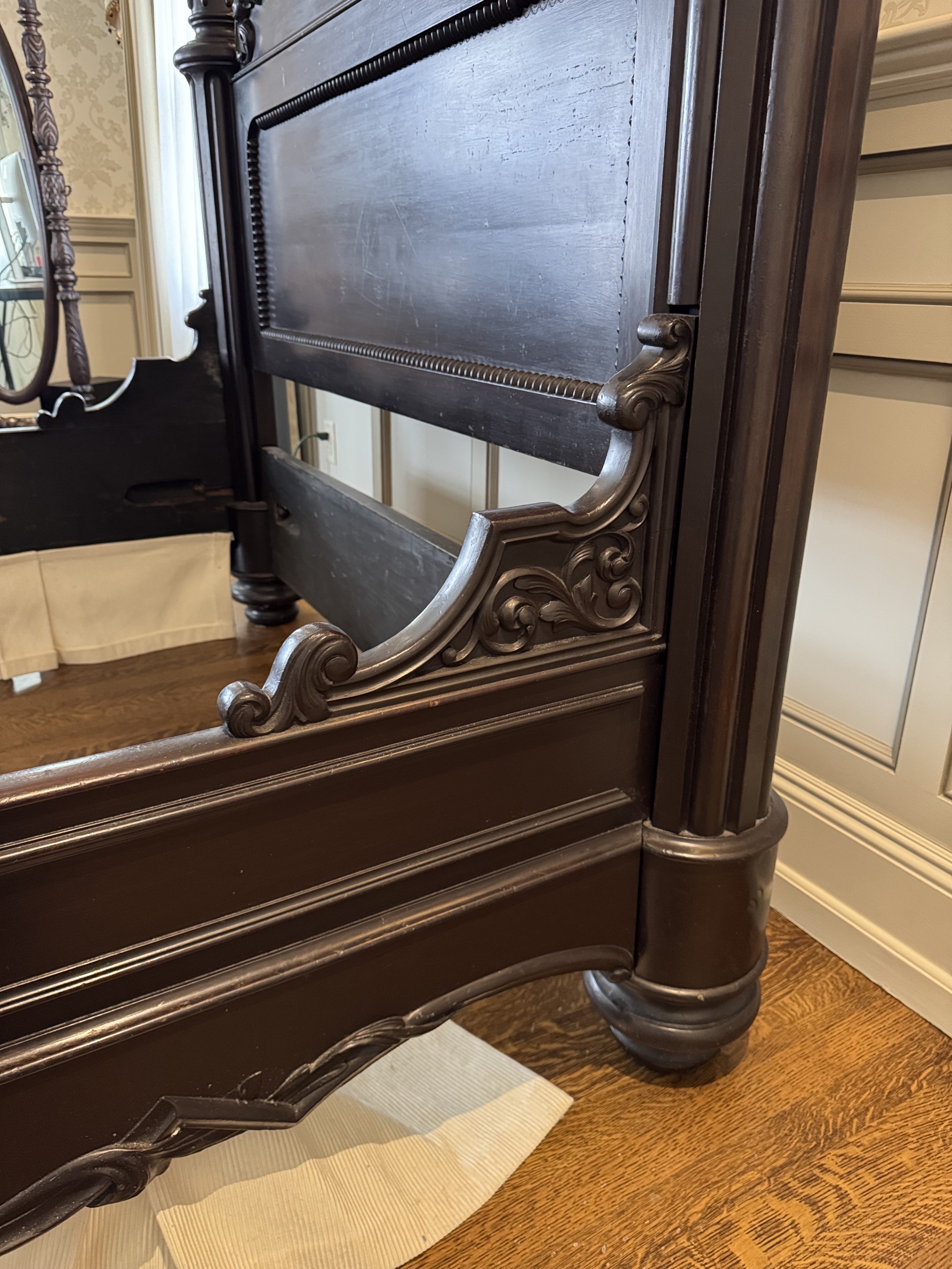 Prudent Mallard Victorian Rosewood Three-Quarter Tester Bed, Mid-19th Century