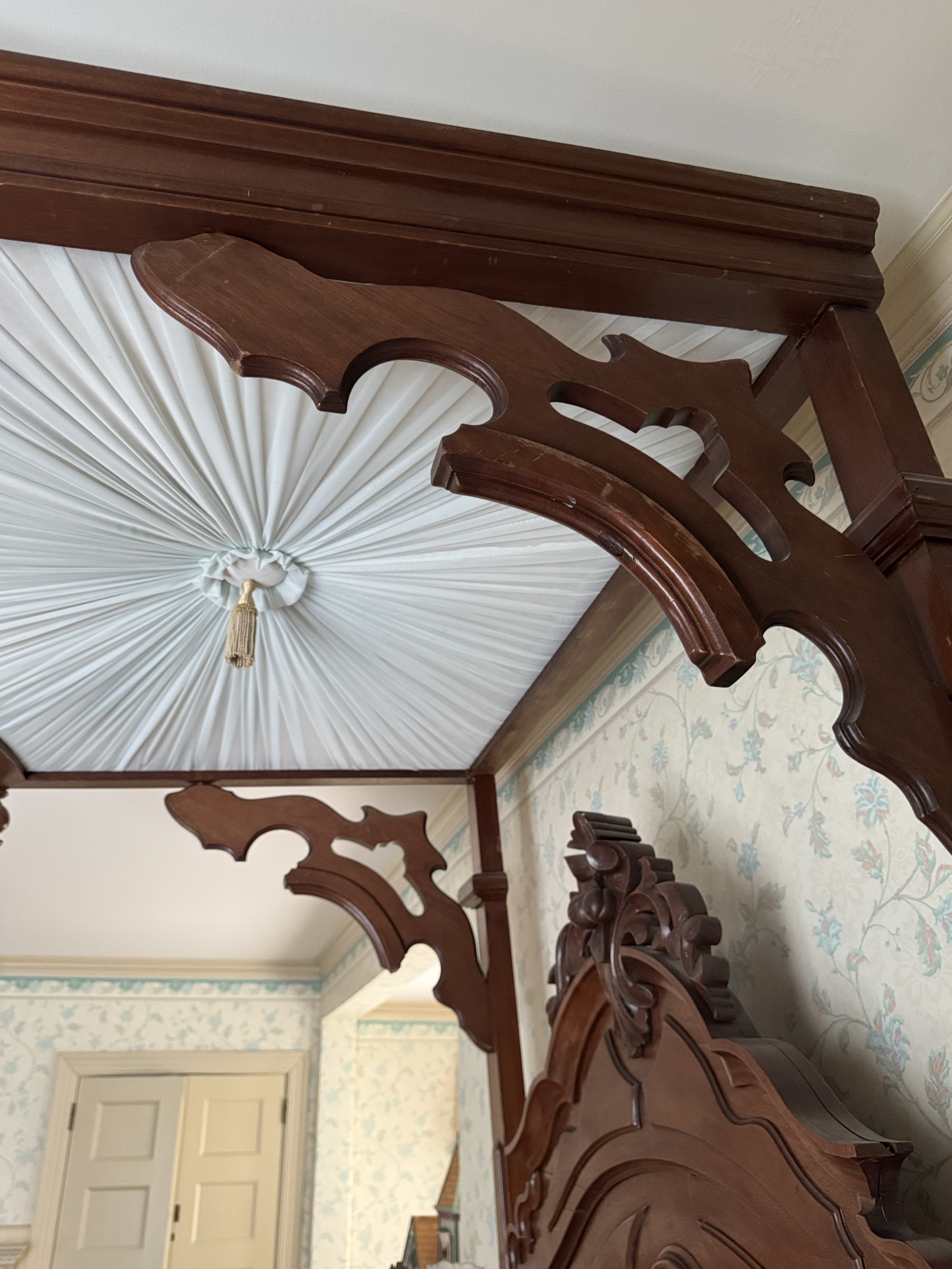 Victorian Renaissance Revival Mahogany Half-Tester Bed Frame, 19th Century