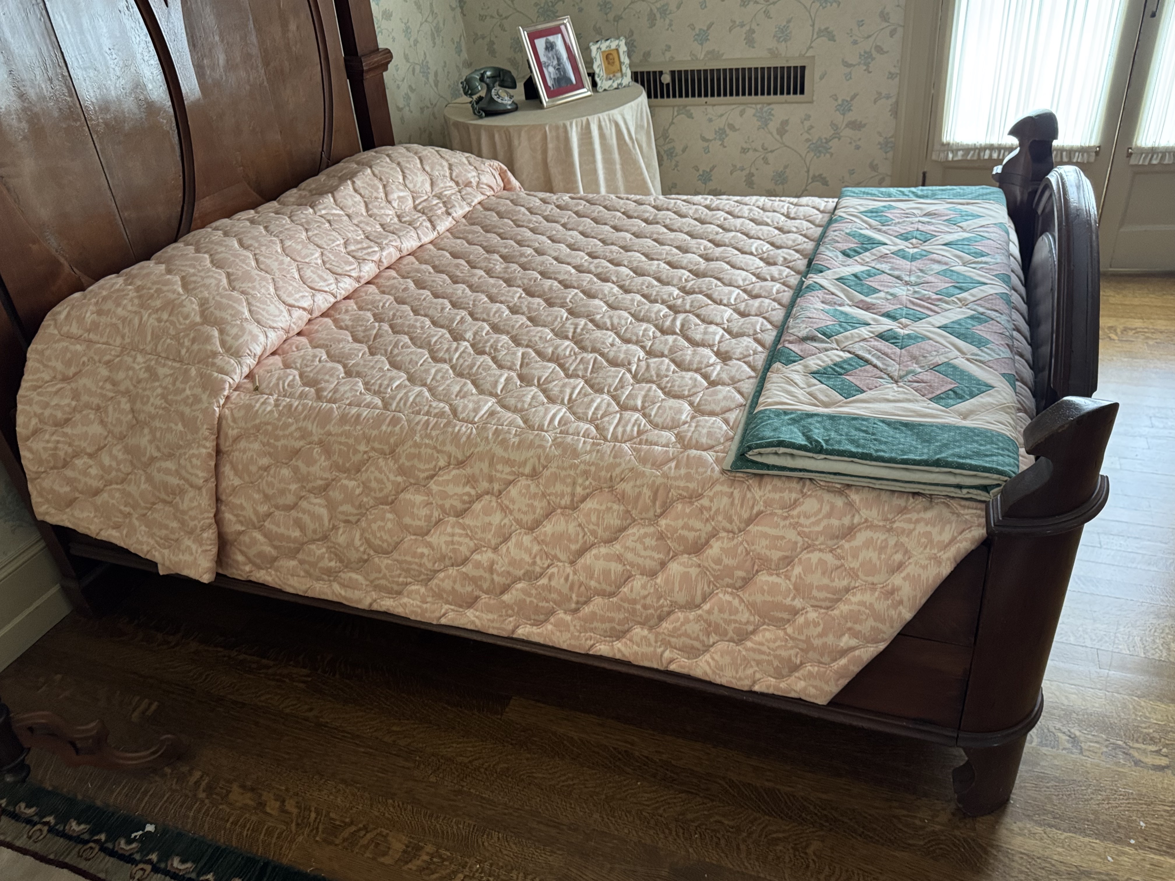 Victorian Renaissance Revival Mahogany Half-Tester Bed Frame, 19th Century