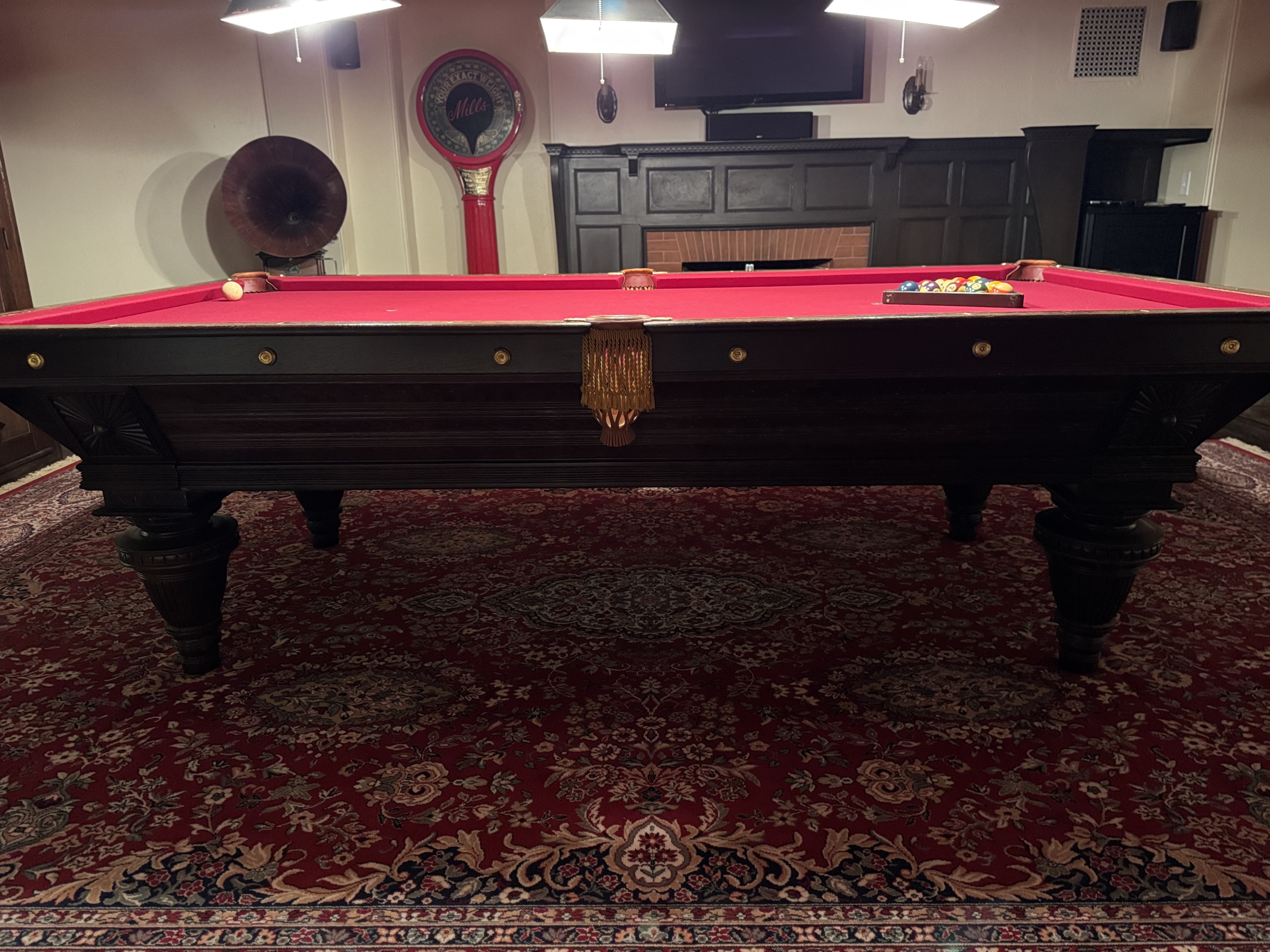 Antique Goodman, Leavitt, Yatter Co. Carved Oak Pool Table