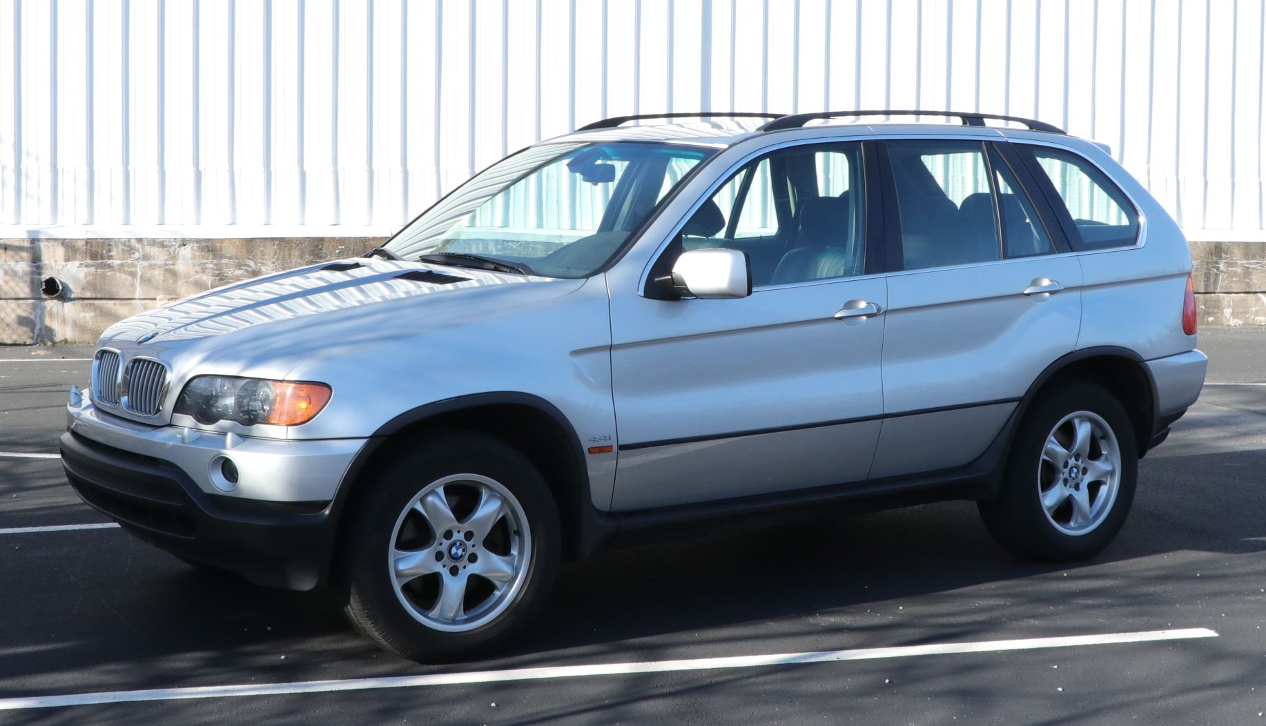 2000 BMW X5 SUV