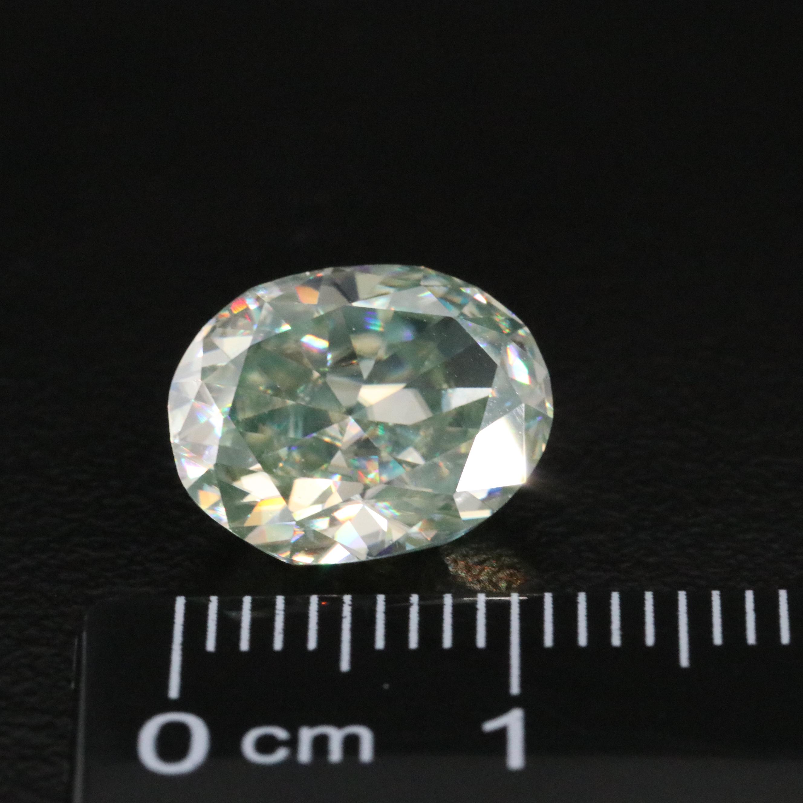 Loose 4.59 CT Moissanite