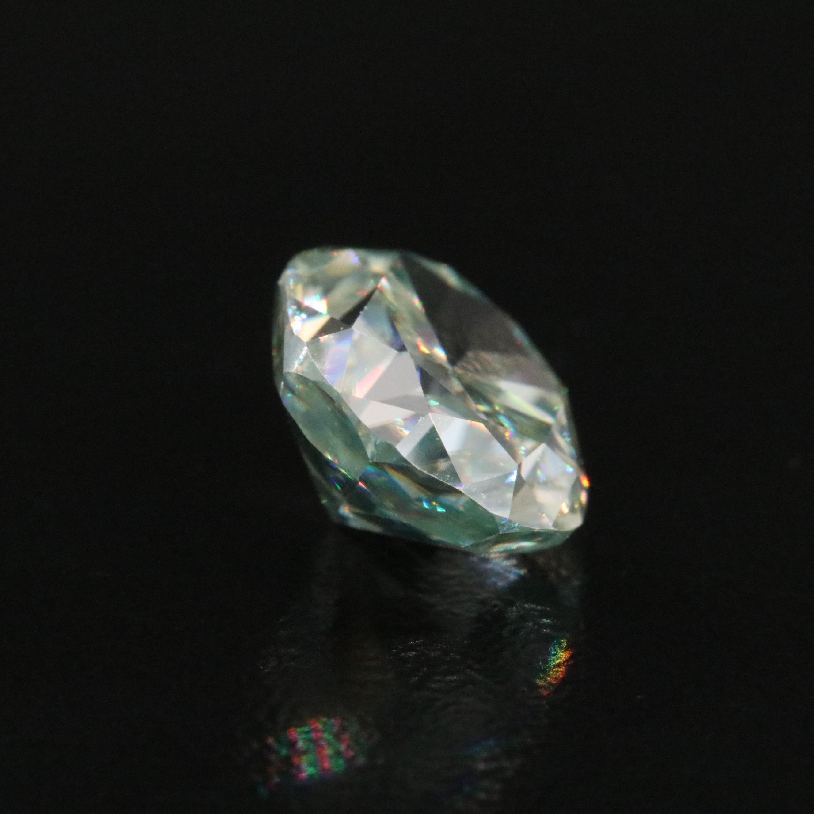 Loose 4.59 CT Moissanite