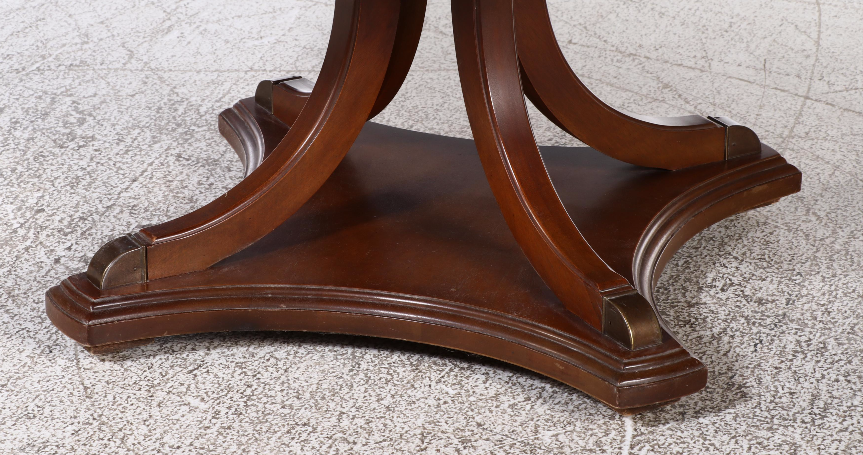 United Furniture Georgian Style Table and Chairs