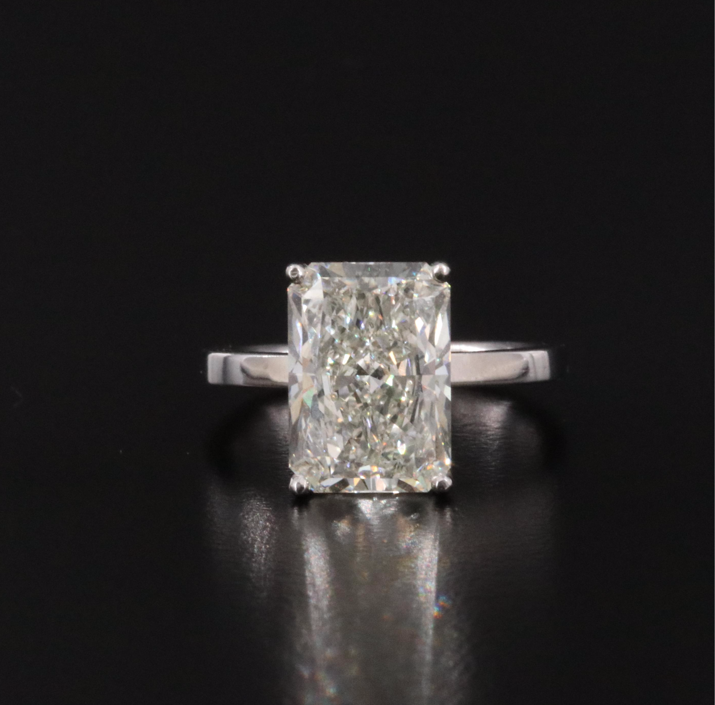 14K 5.00 CT Lab Grown Diamond Solitaire Ring with IGI Report