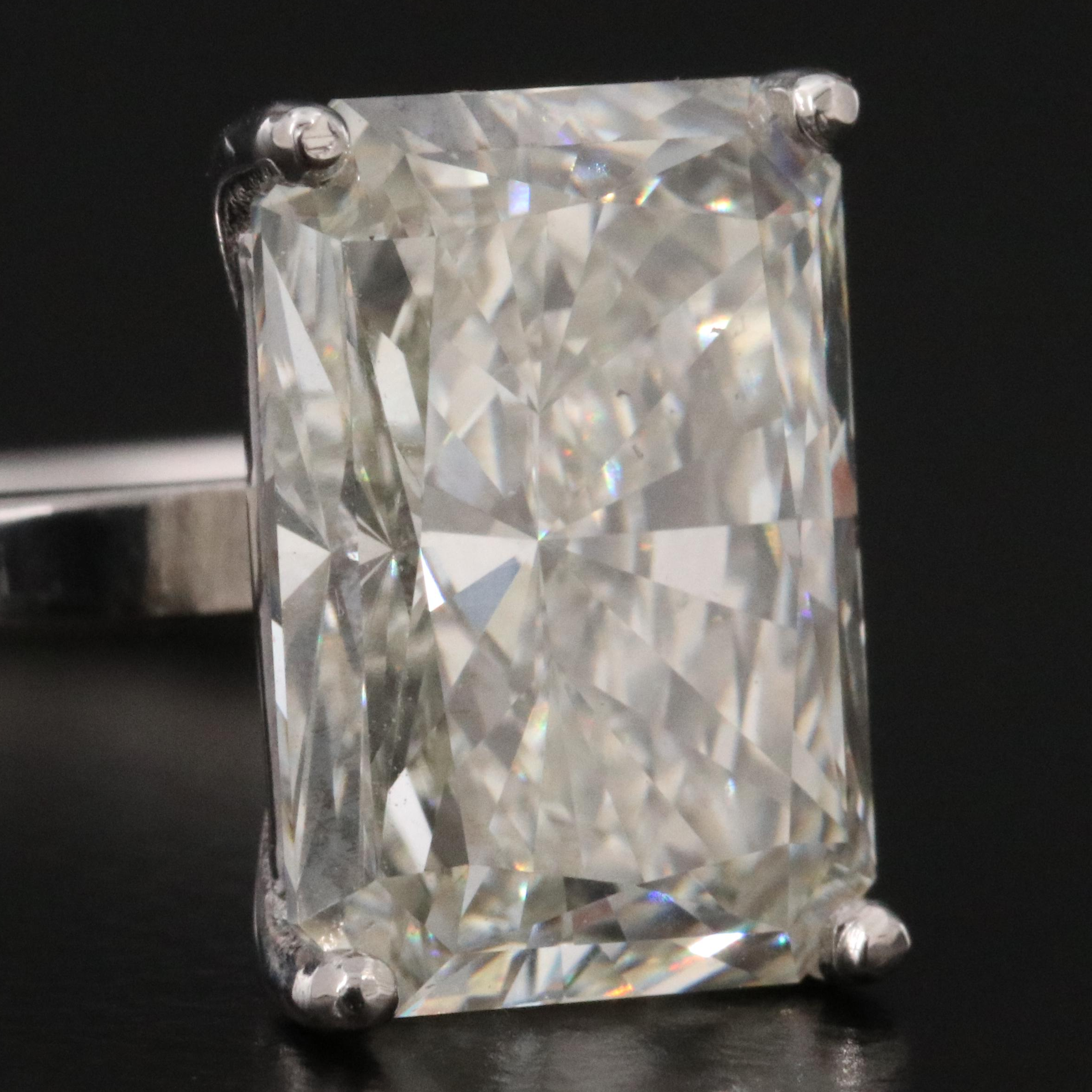 14K 5.00 CT Lab Grown Diamond Solitaire Ring with IGI Report