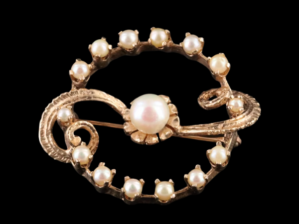 Vintage Fashion & Jewelry