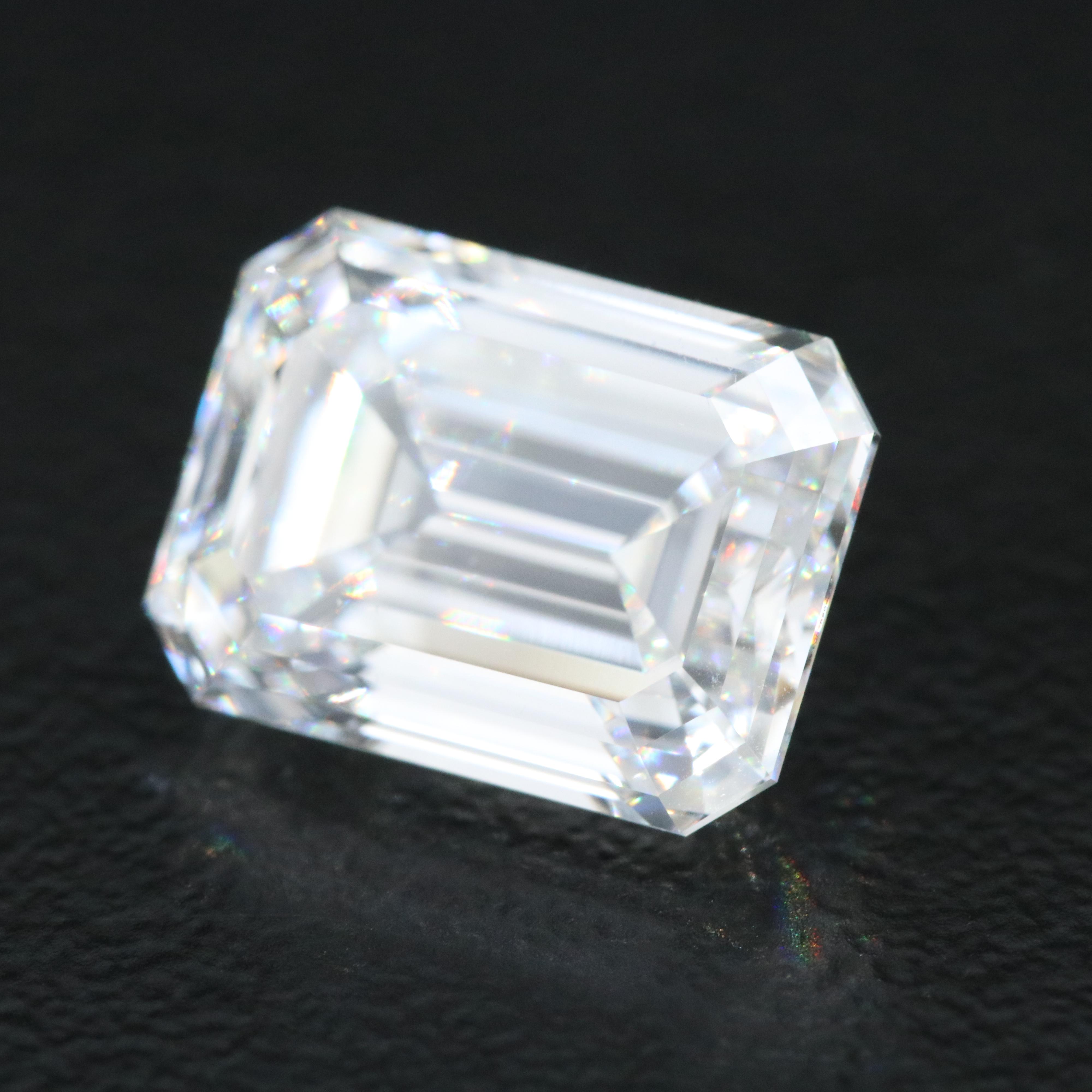 Loose 4.00 CT Lab Grown Diamond with IGI Report