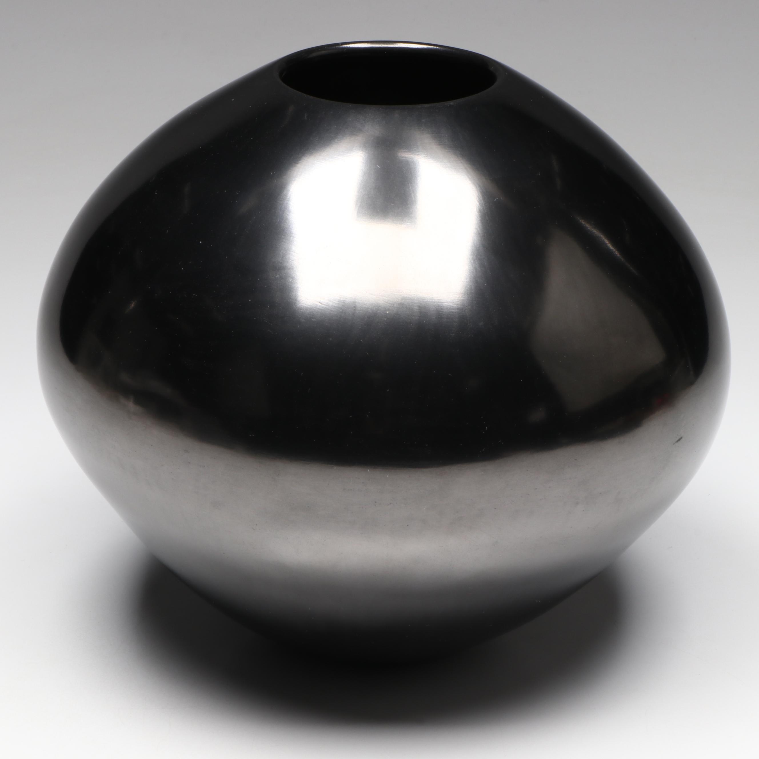 Jesus Lazano Mata Ortiz Pueblo Black Pottery Vessel
