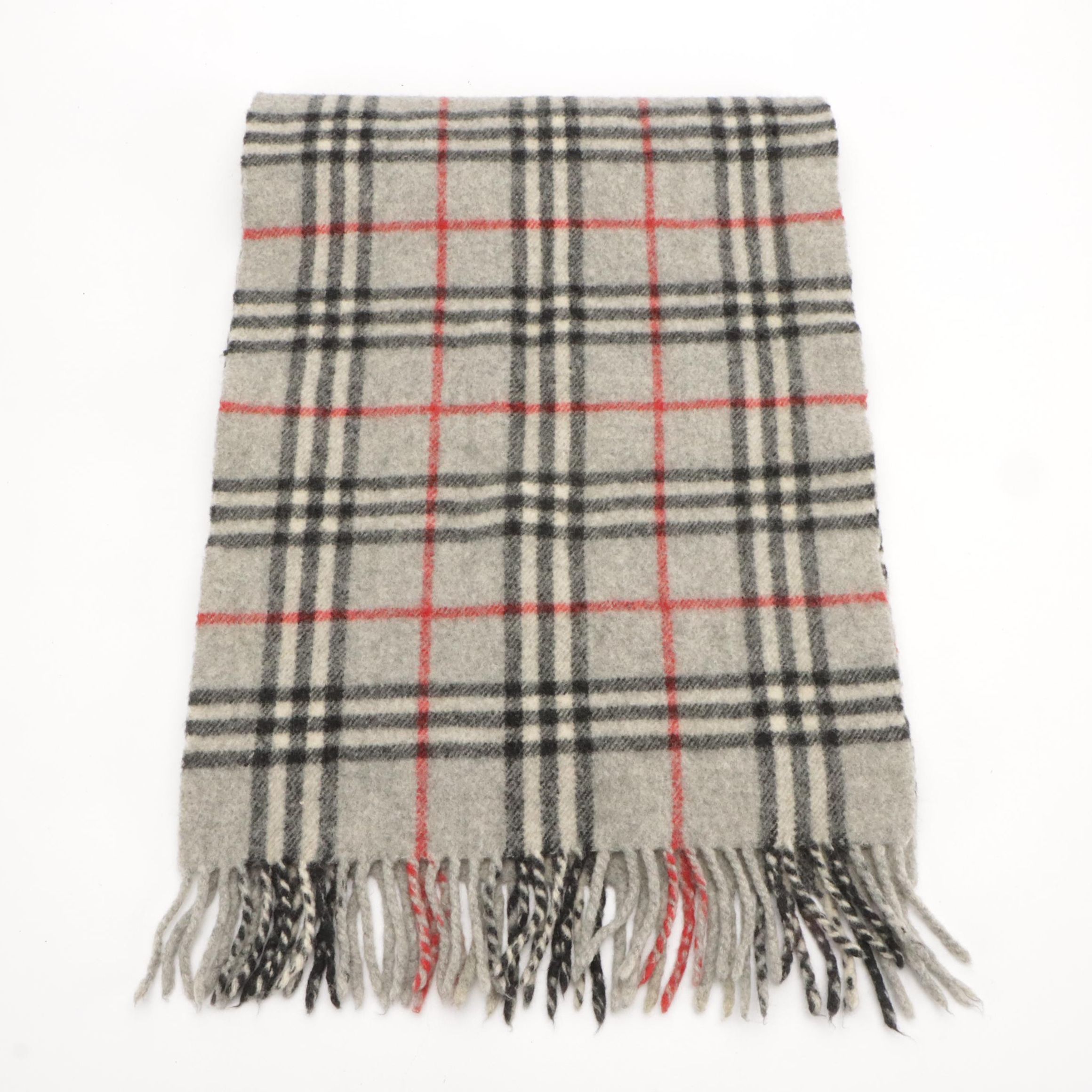 Burberrys of London Lambswool Fringed Scarf in Grey Housecheck