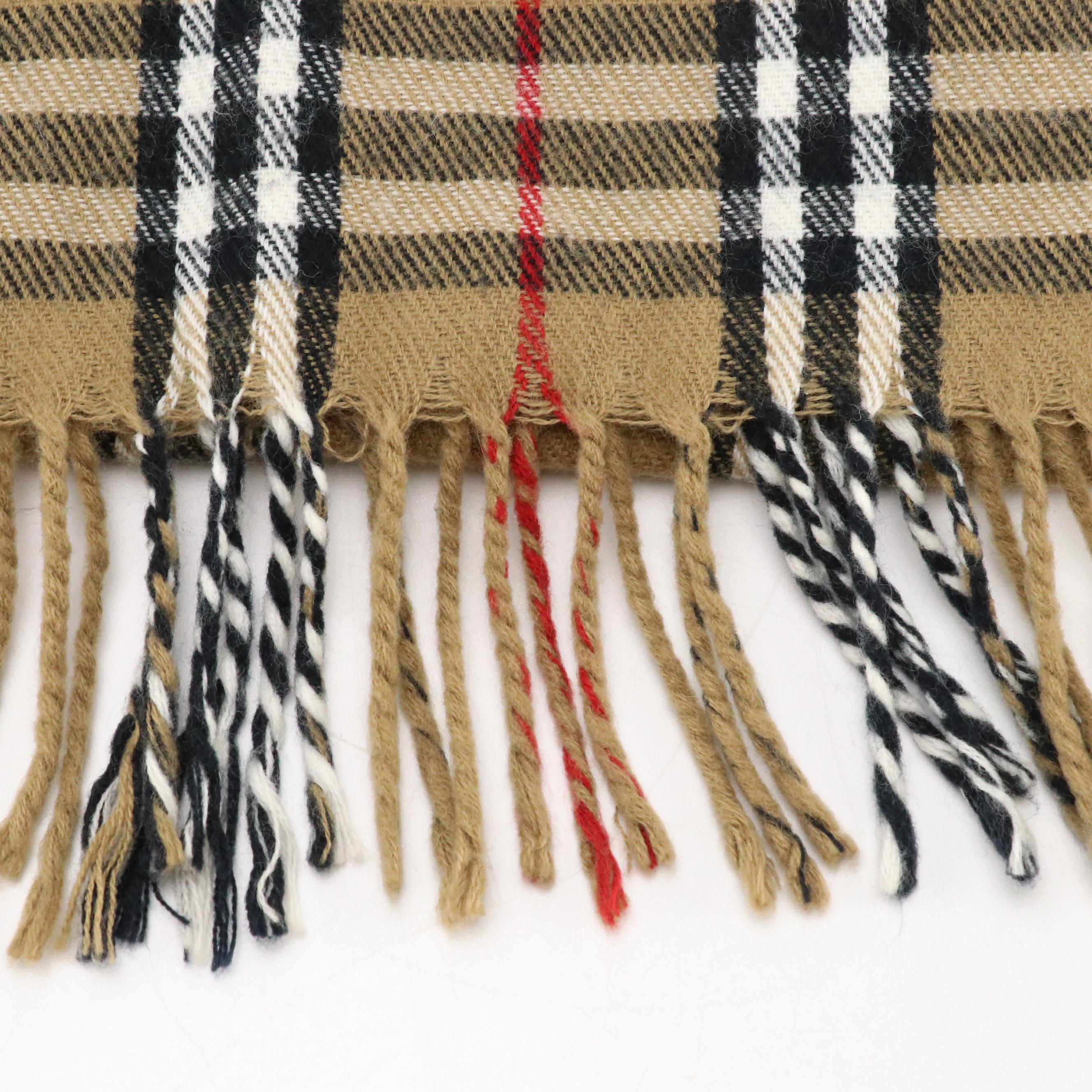 Burberrys of London Fringed Scarf in Housecheck Lambswool