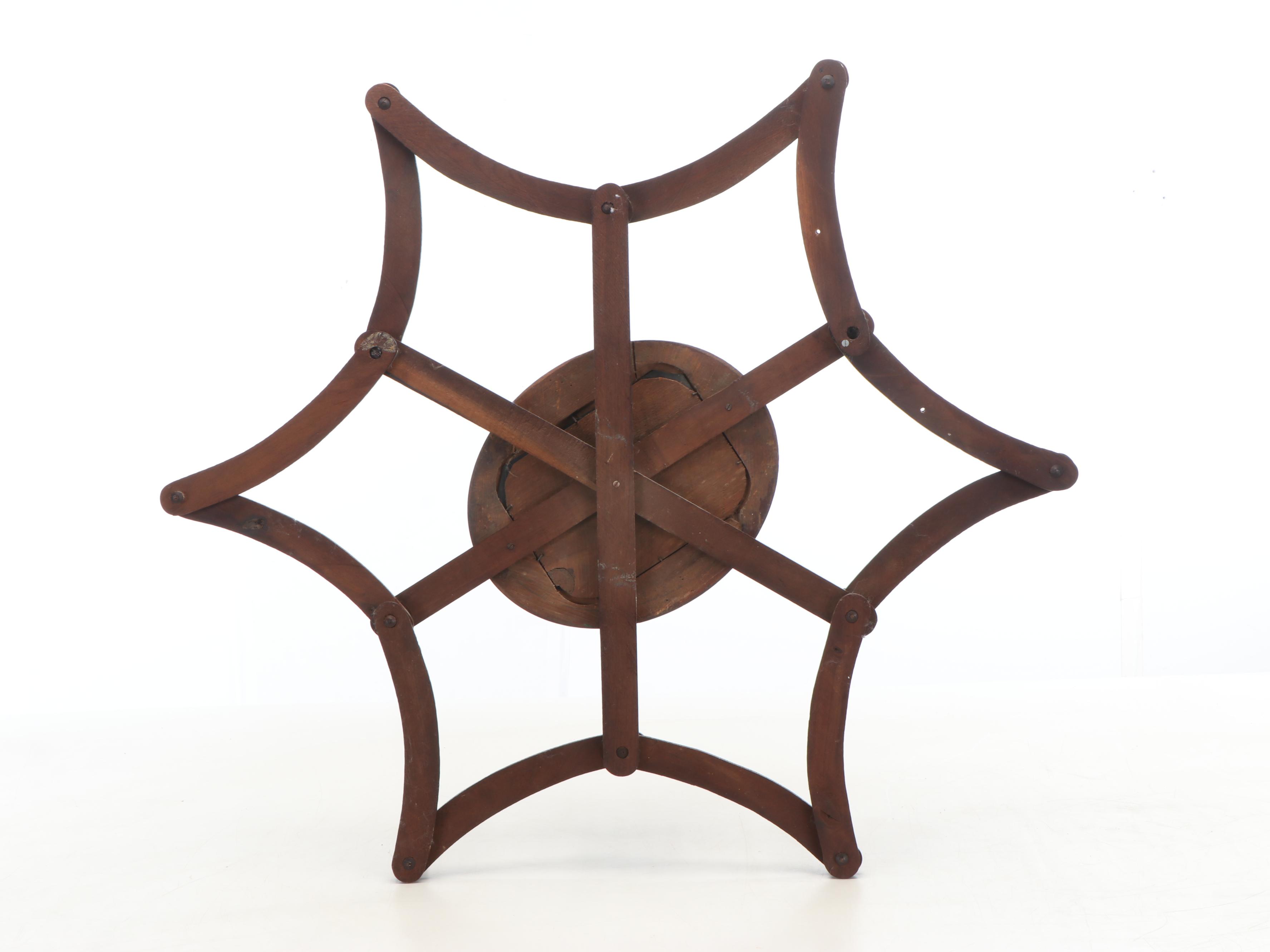 Mahogany Wood Accordion Pegs With Oval Mirror