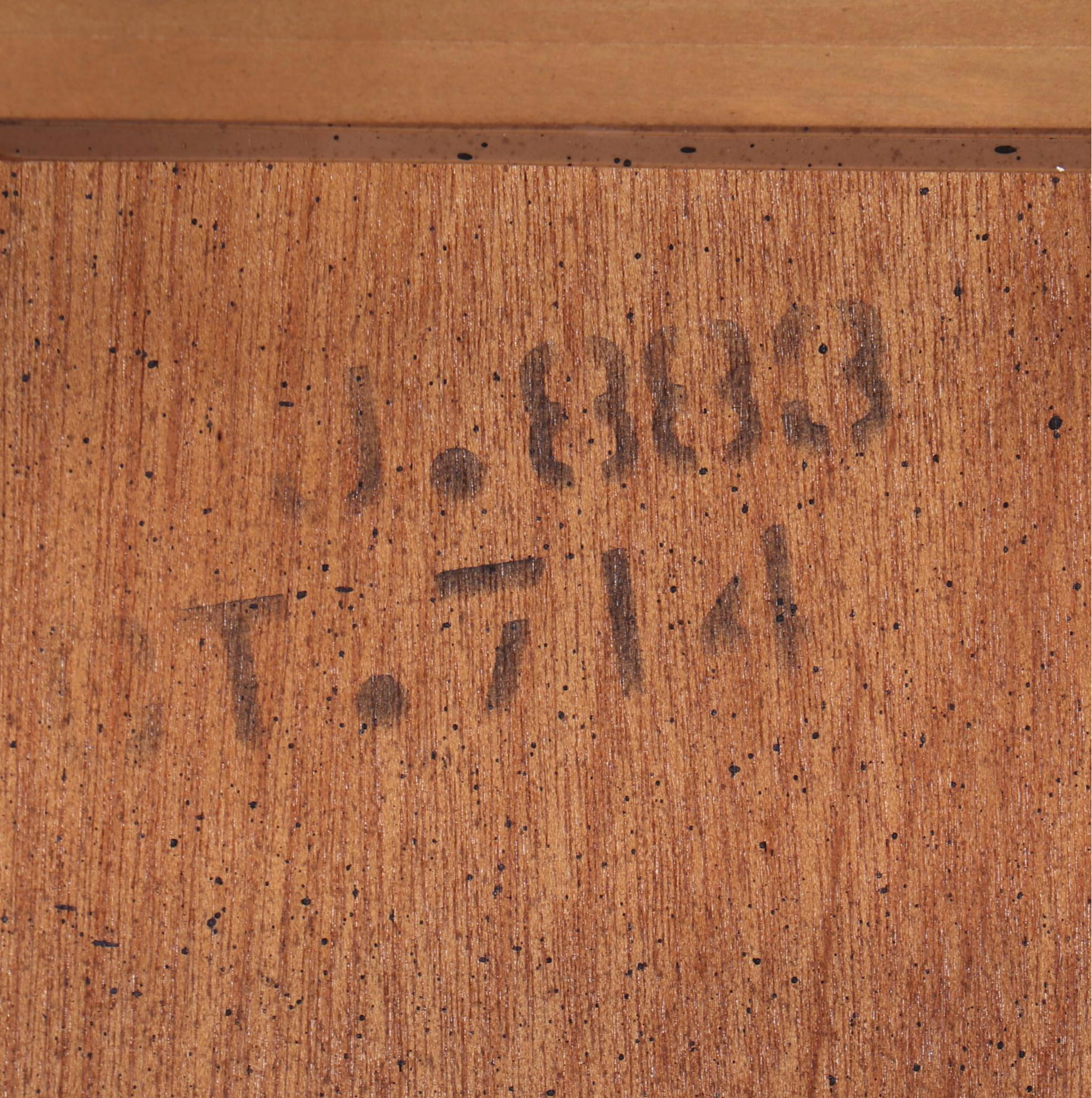 Weiman French Provincial Style Walnut Finish Side Table, Mid to Late 20th C.