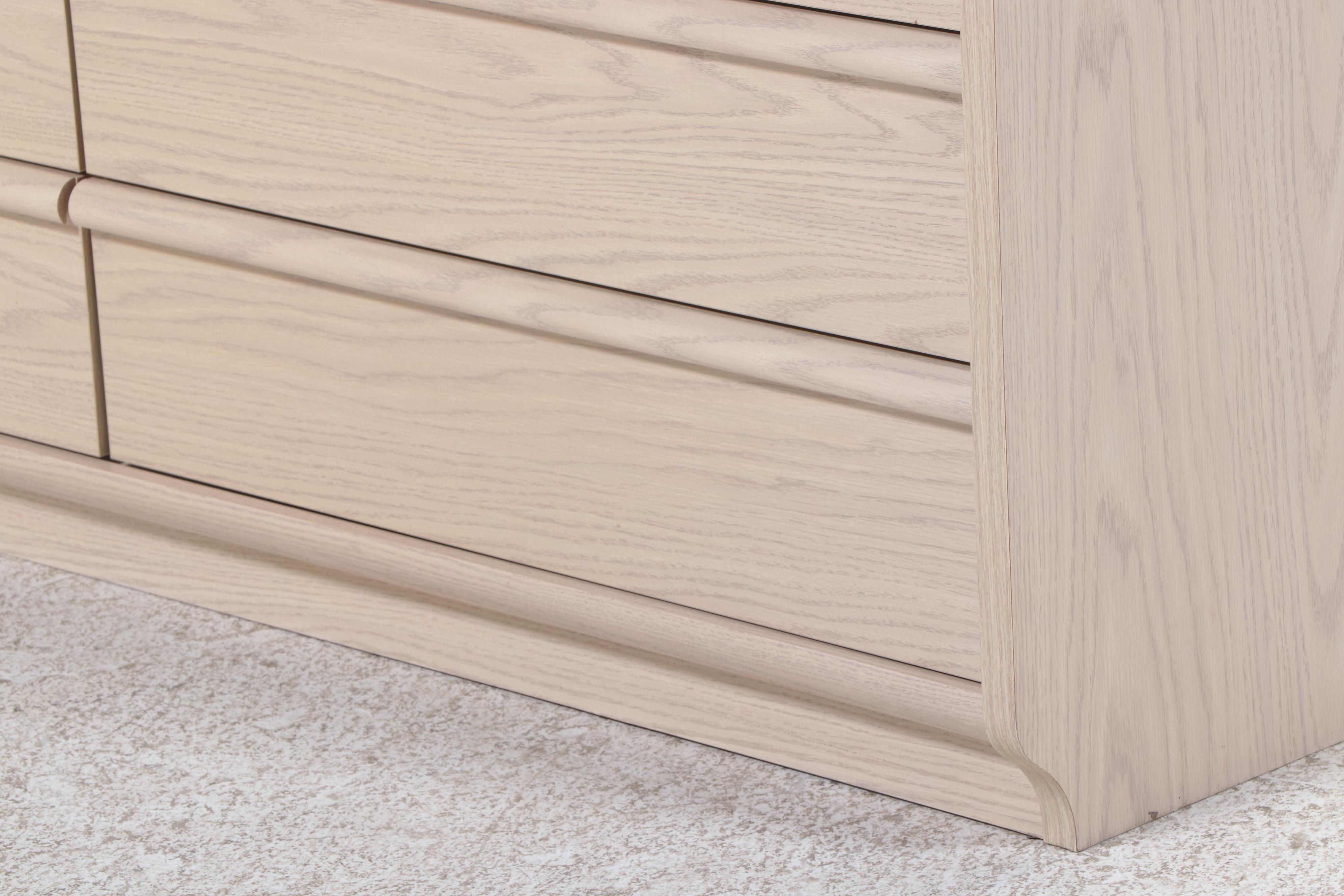 Palliser Postmodernist Oak-Grained Laminate Six-Drawer Dresser